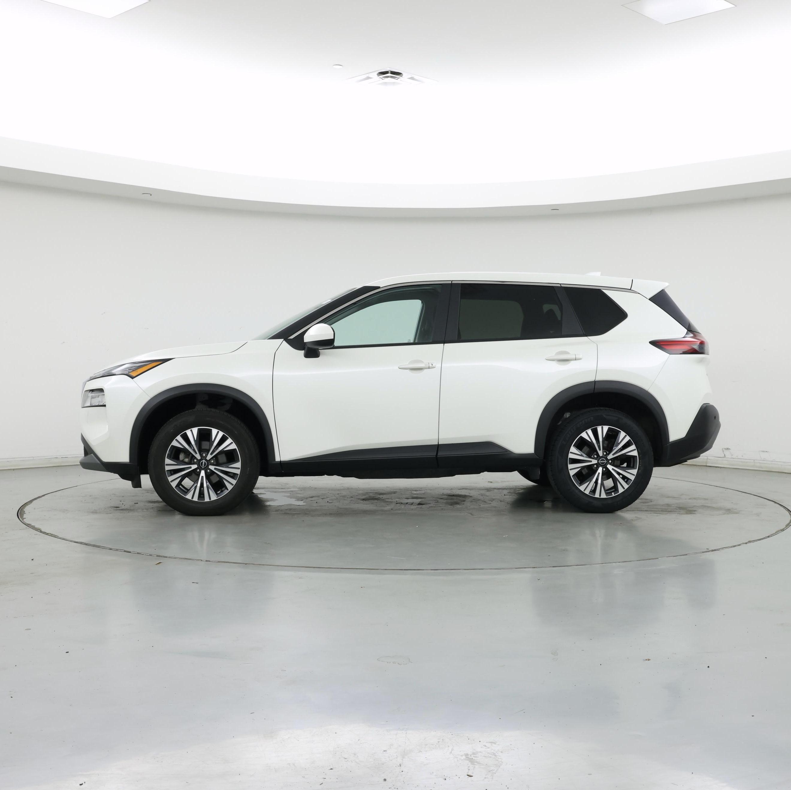 Thumbnail: 2023 Nissan Rogue - 3