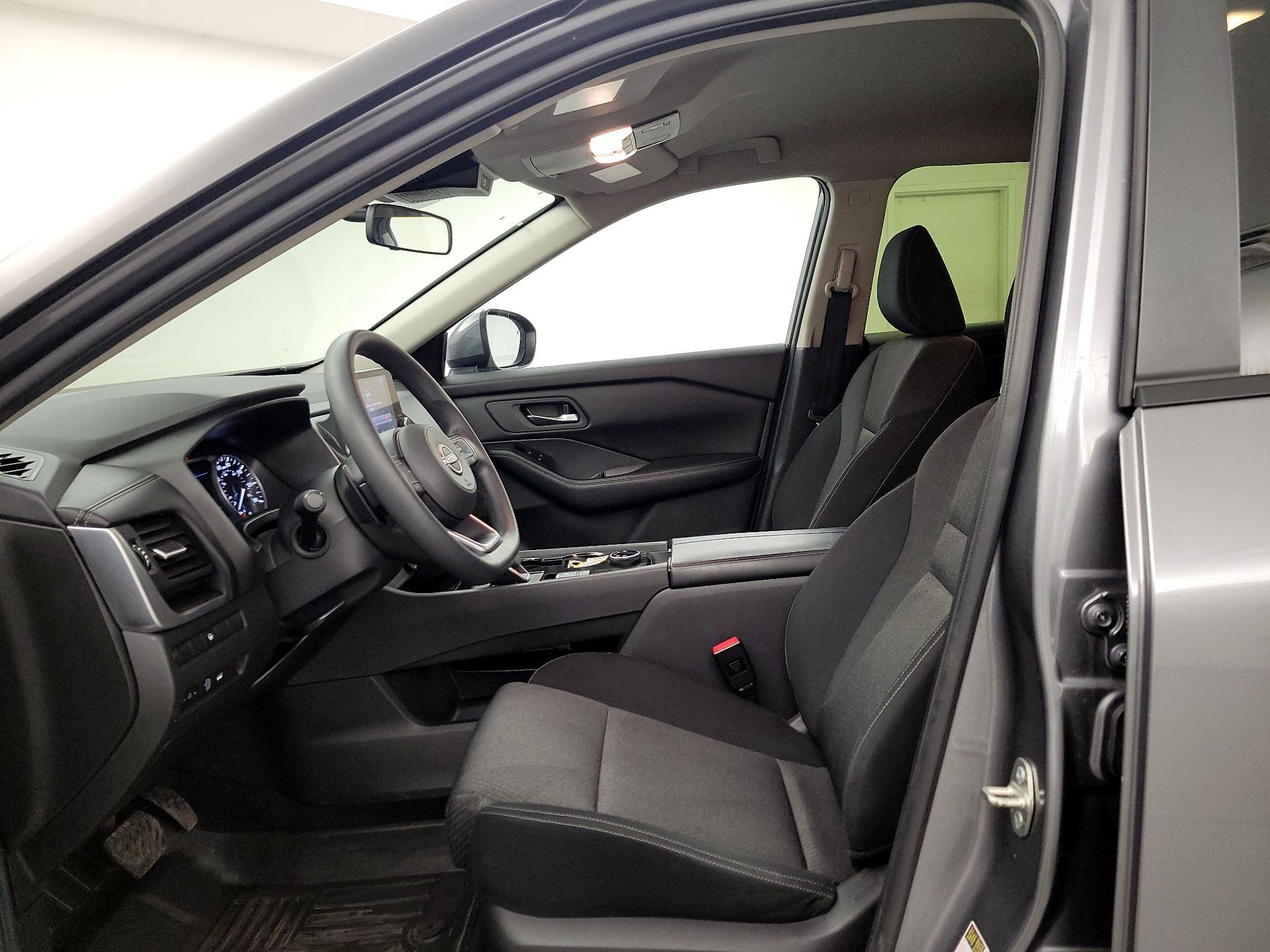 Thumbnail: 2024 Nissan Rogue - 11