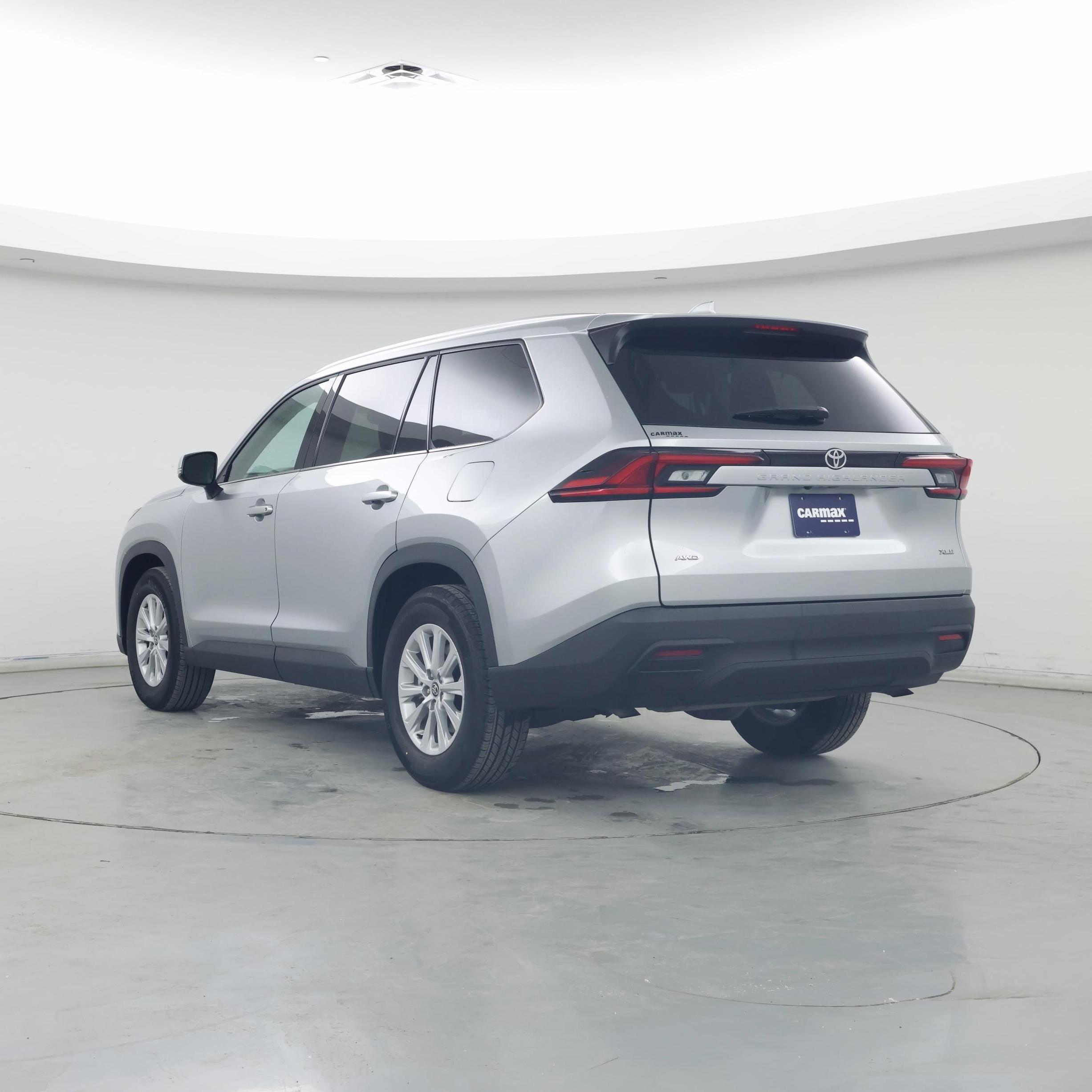 Thumbnail: 2025 Toyota Grand Highlander - 2