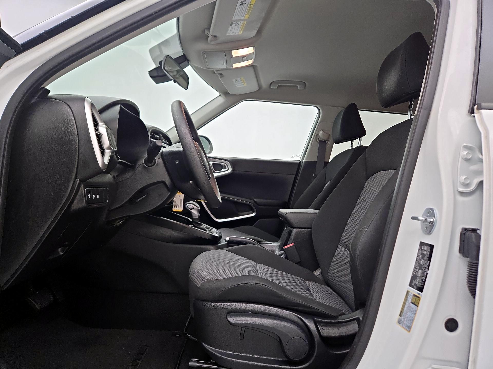 Thumbnail: 2023 Kia Soul - 11