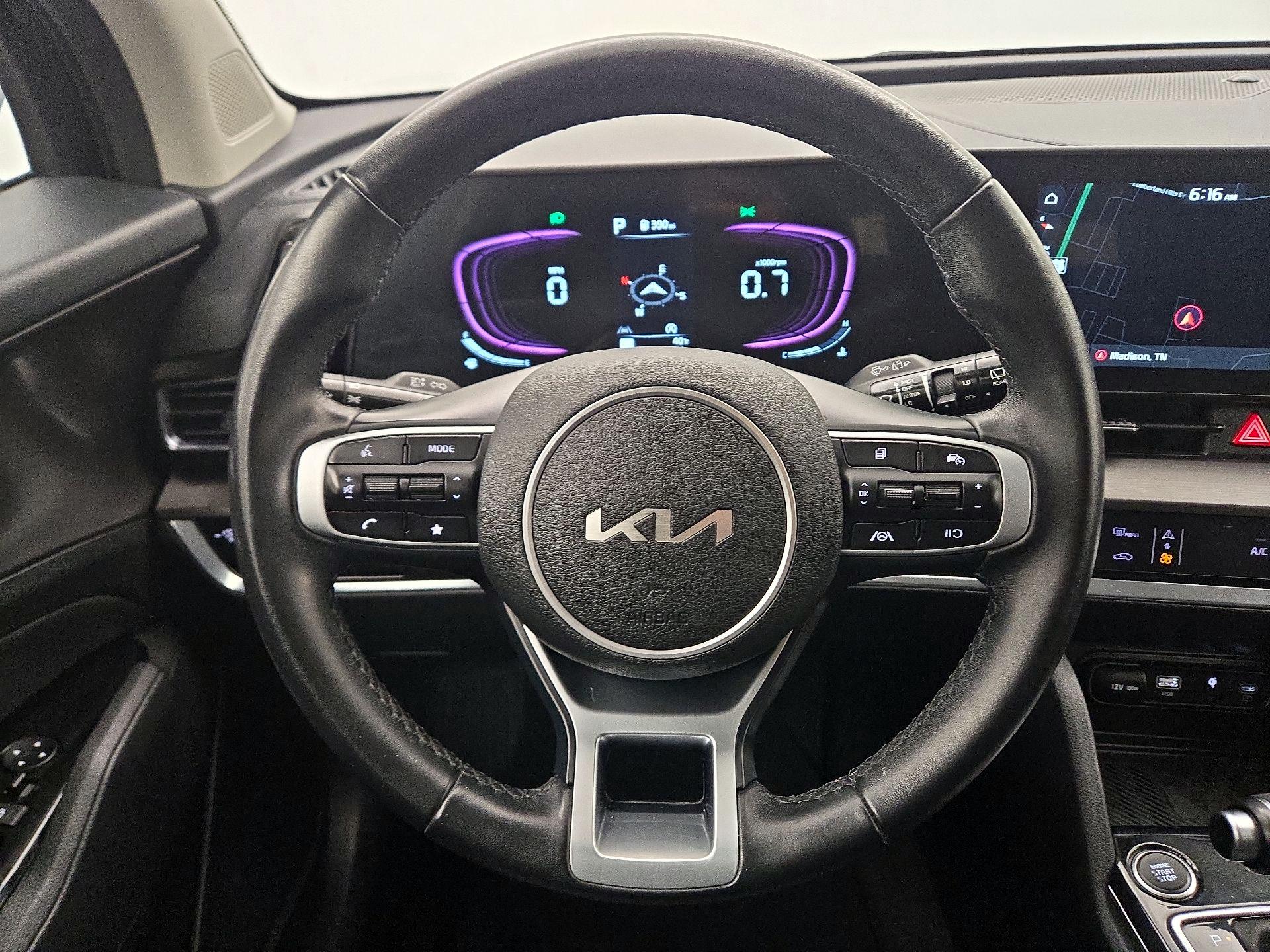 Thumbnail: 2023 Kia Sportage - 10