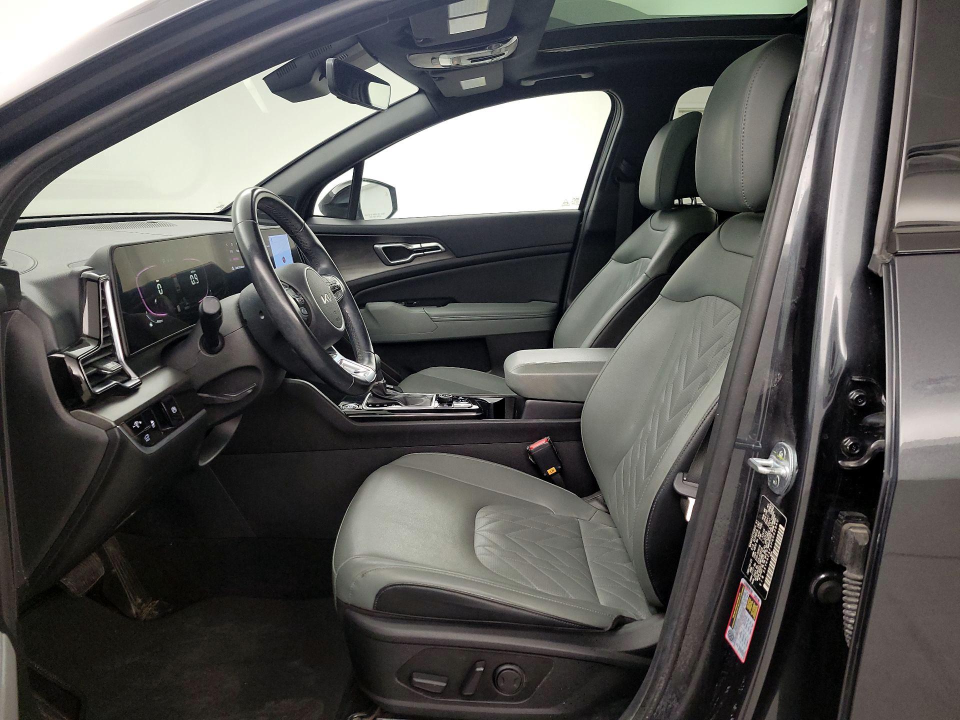 Thumbnail: 2023 Kia Sportage - 11