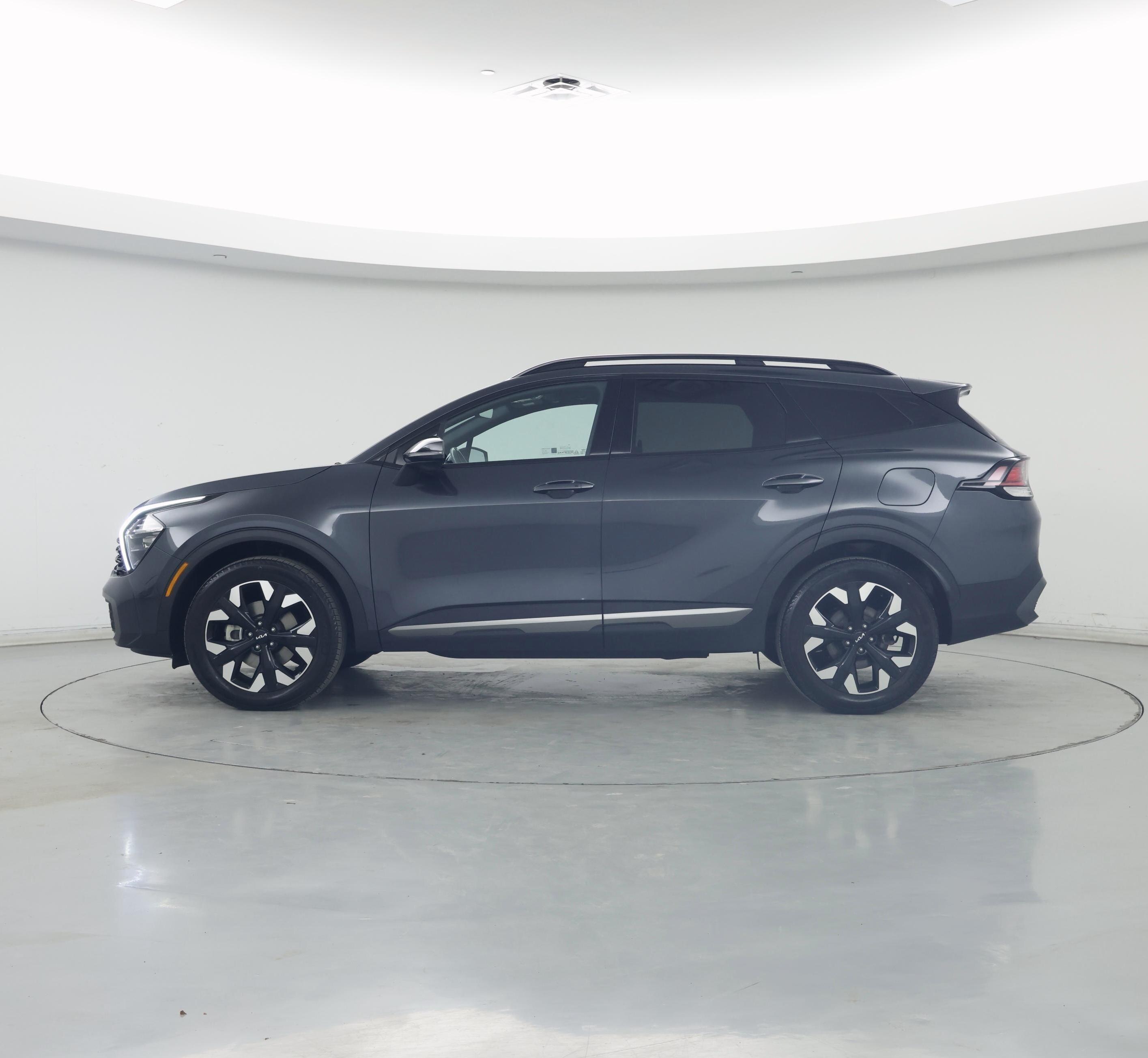 Thumbnail: 2023 Kia Sportage - 3