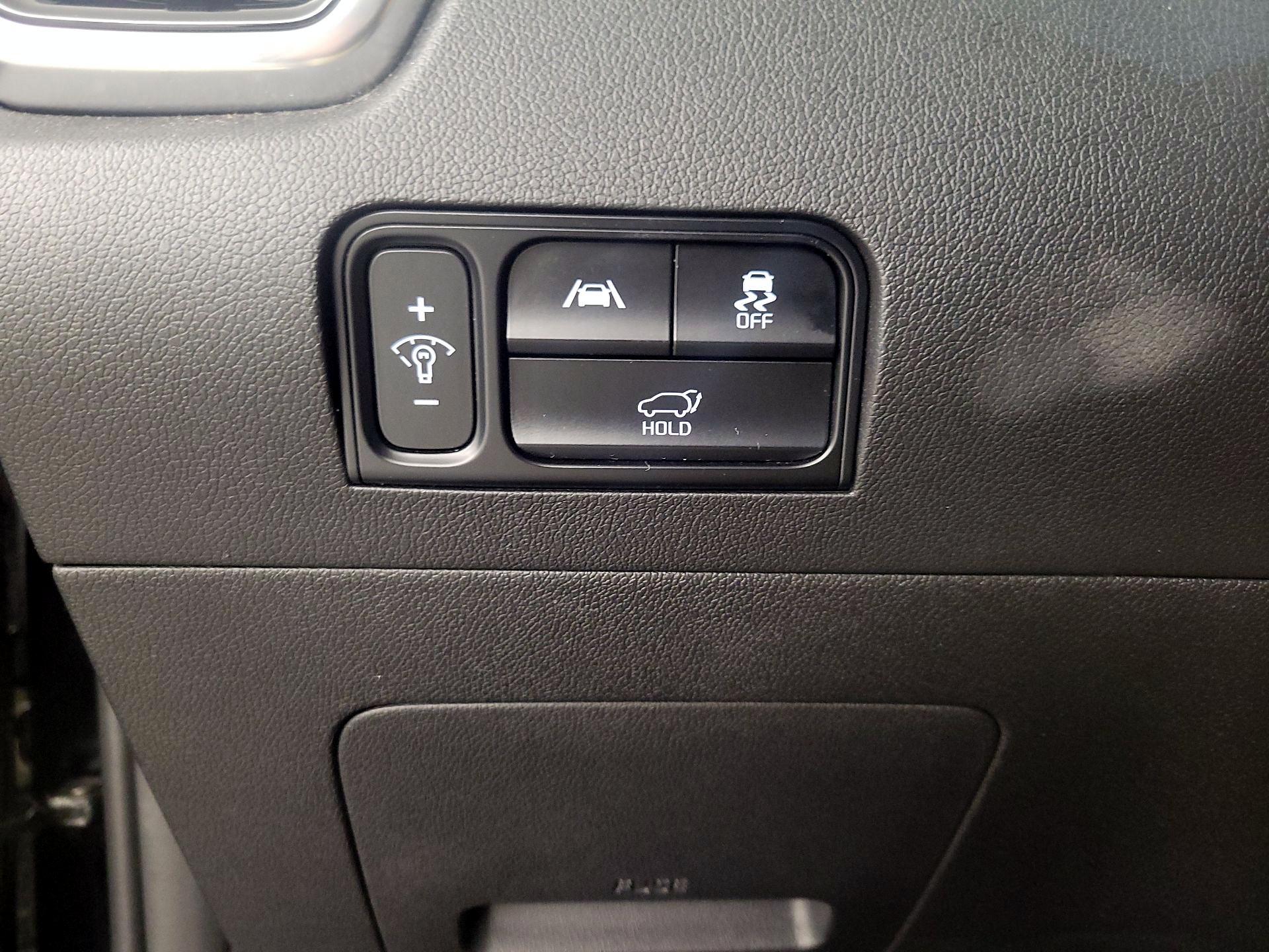 Thumbnail: 2023 Kia Sorento - 13