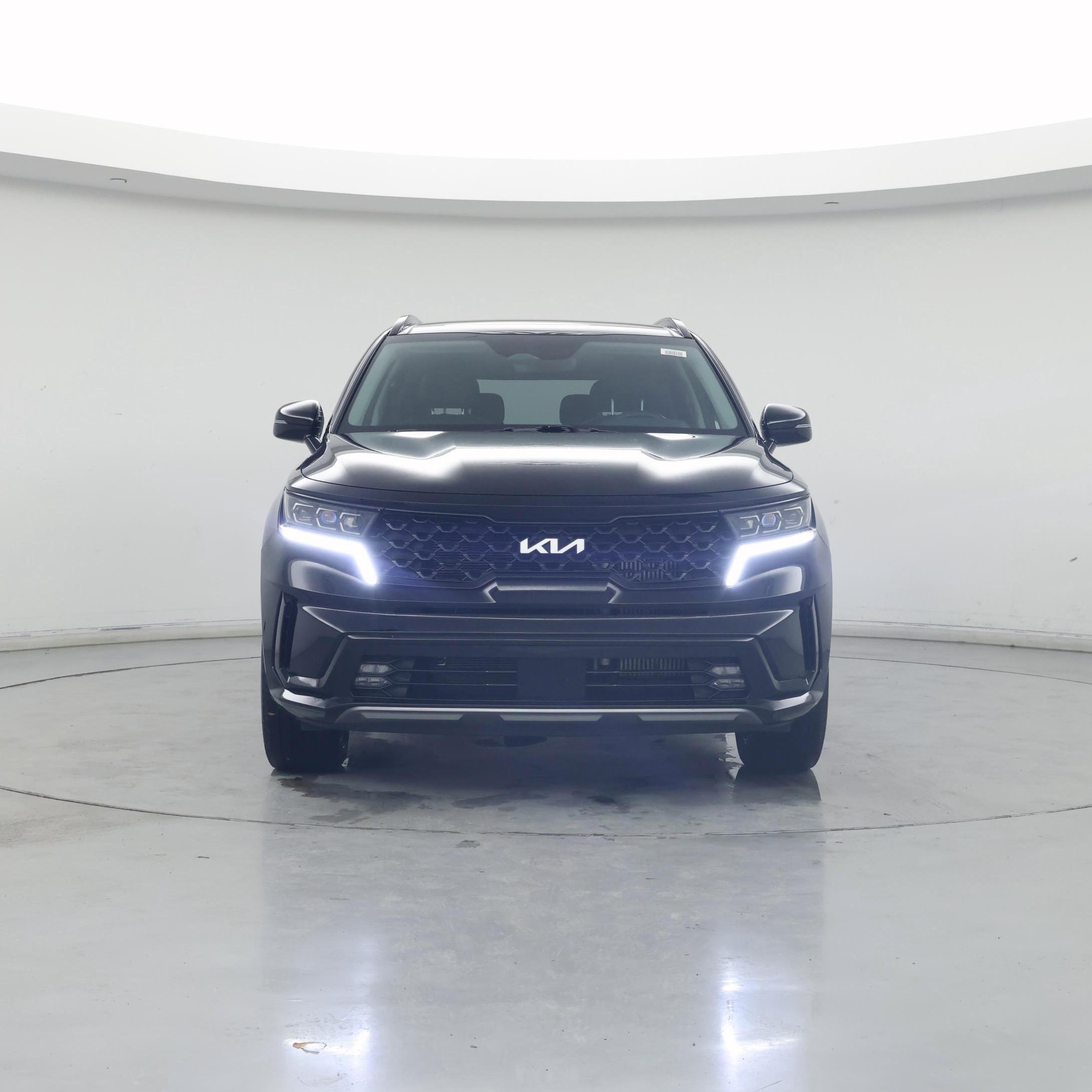 Thumbnail: 2023 Kia Sorento - 5