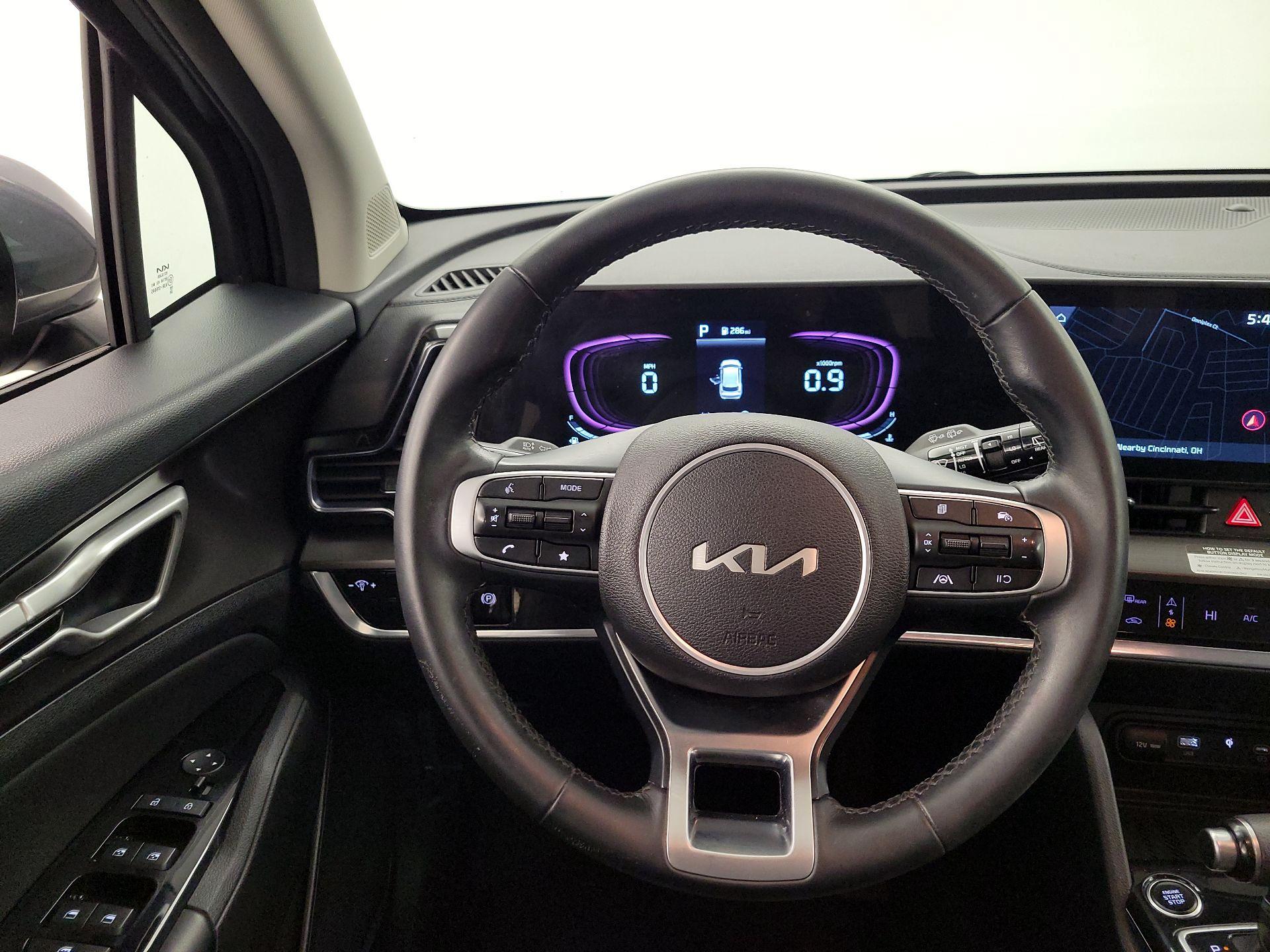 Thumbnail: 2023 Kia Sportage - 10