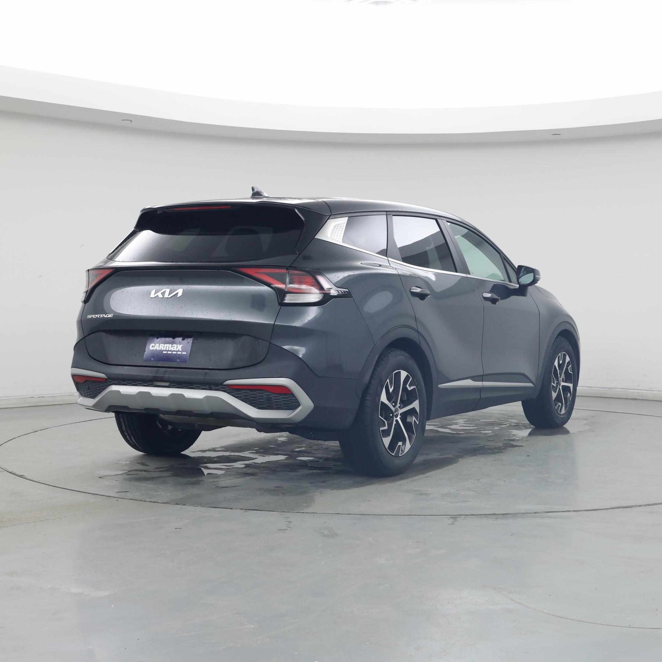 Thumbnail: 2023 Kia Sportage - 8