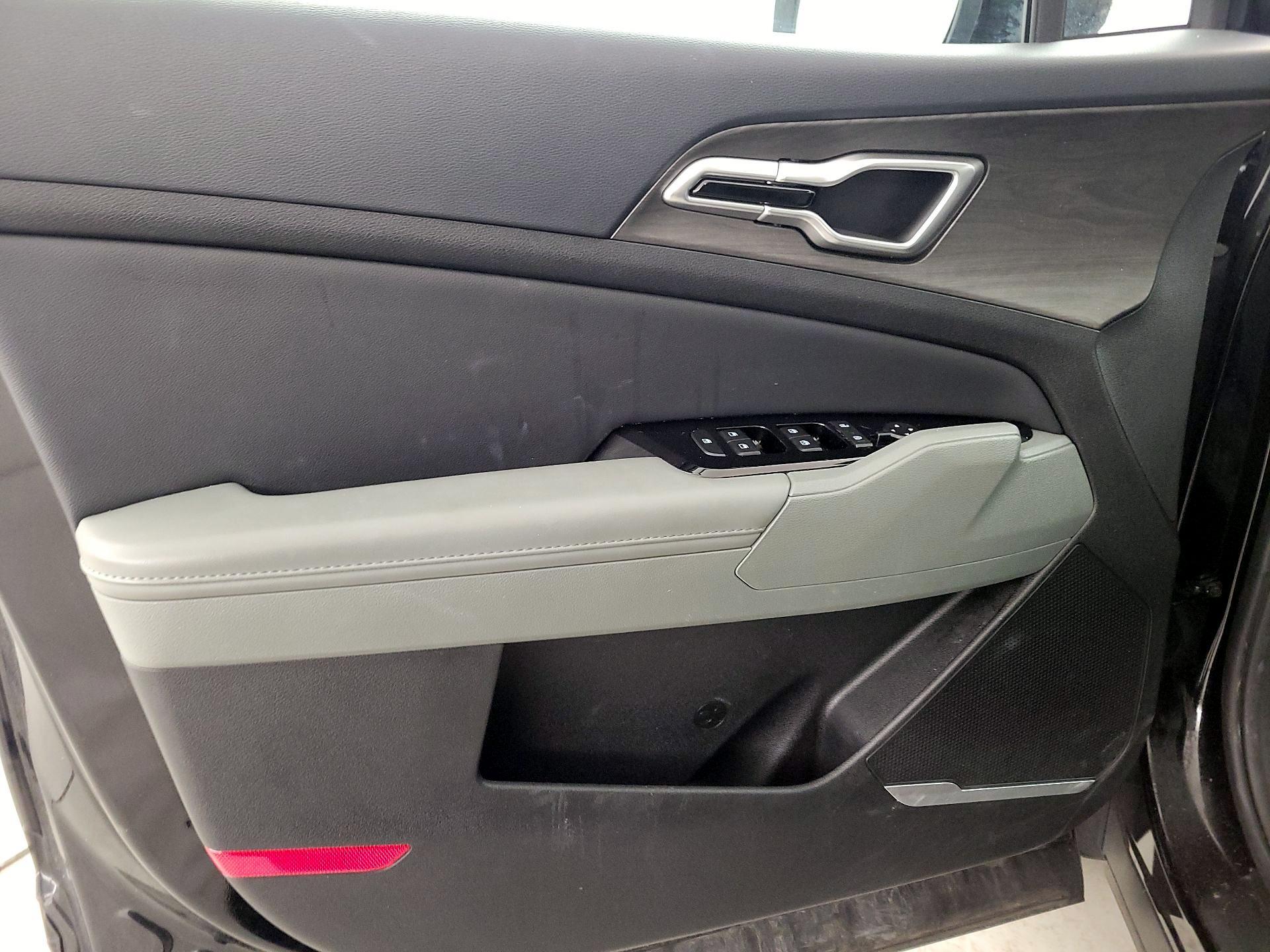 Thumbnail: 2023 Kia Sportage - 12