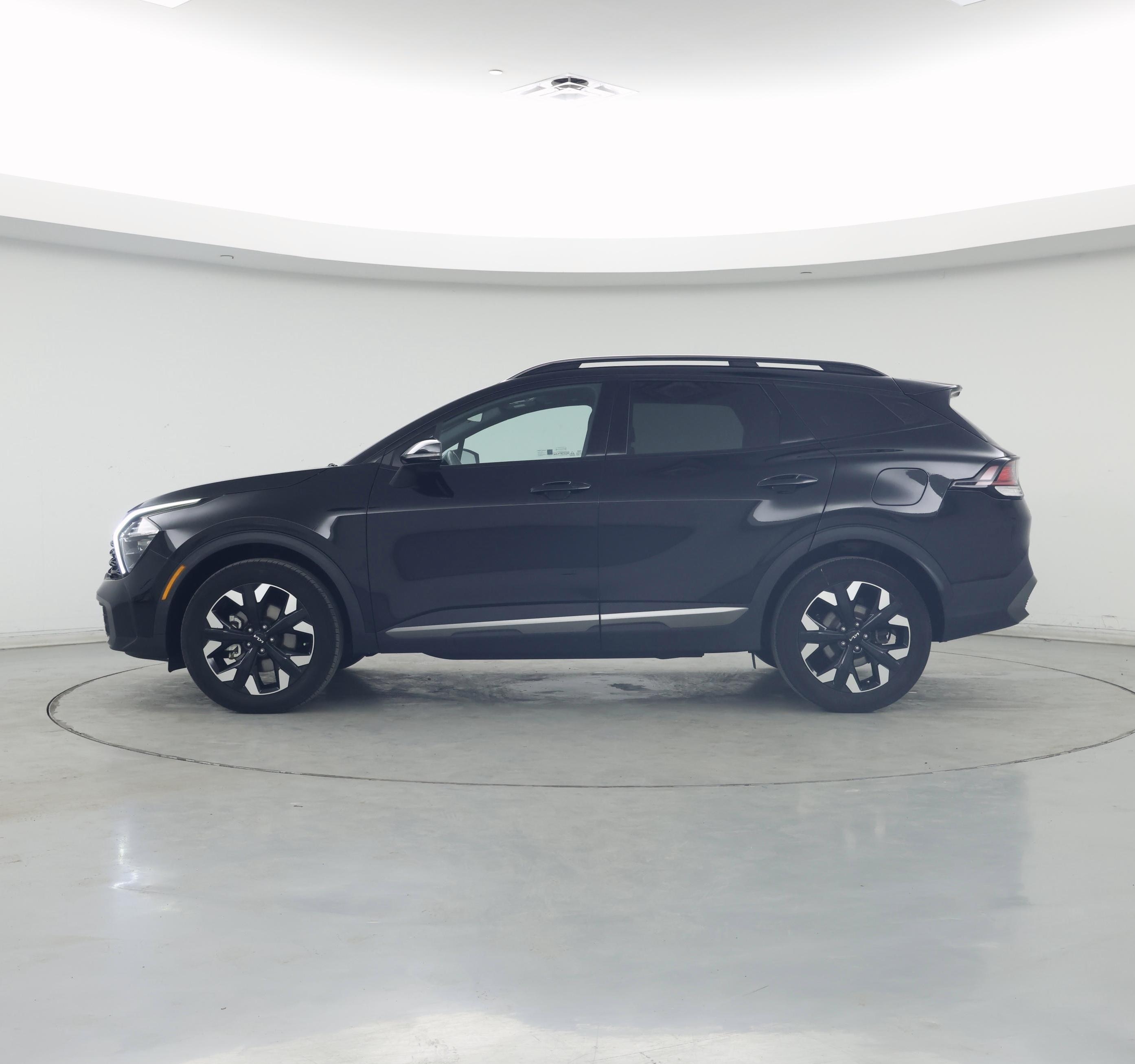 Thumbnail: 2023 Kia Sportage - 3