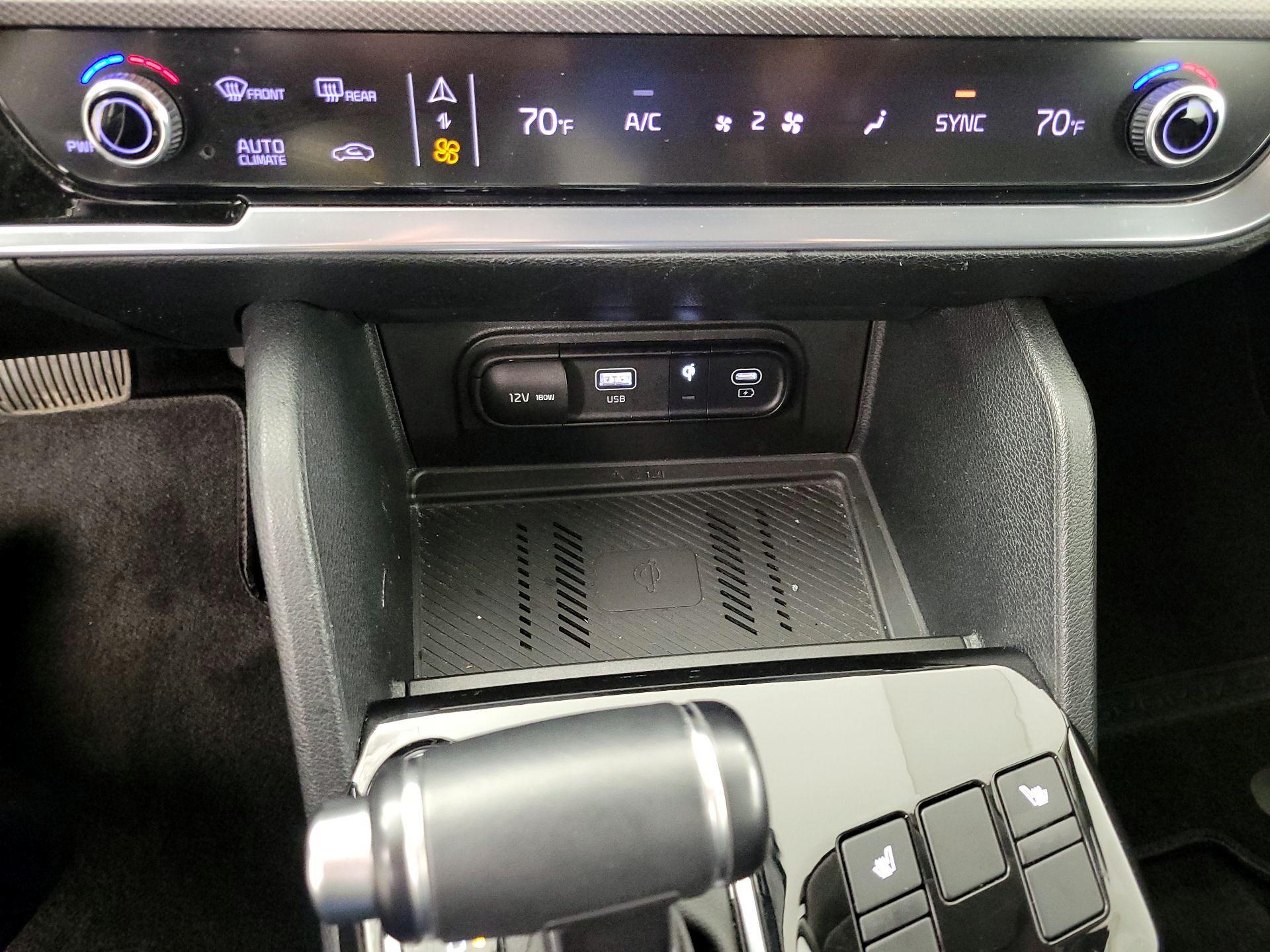 Thumbnail: 2023 Kia Sportage - 17
