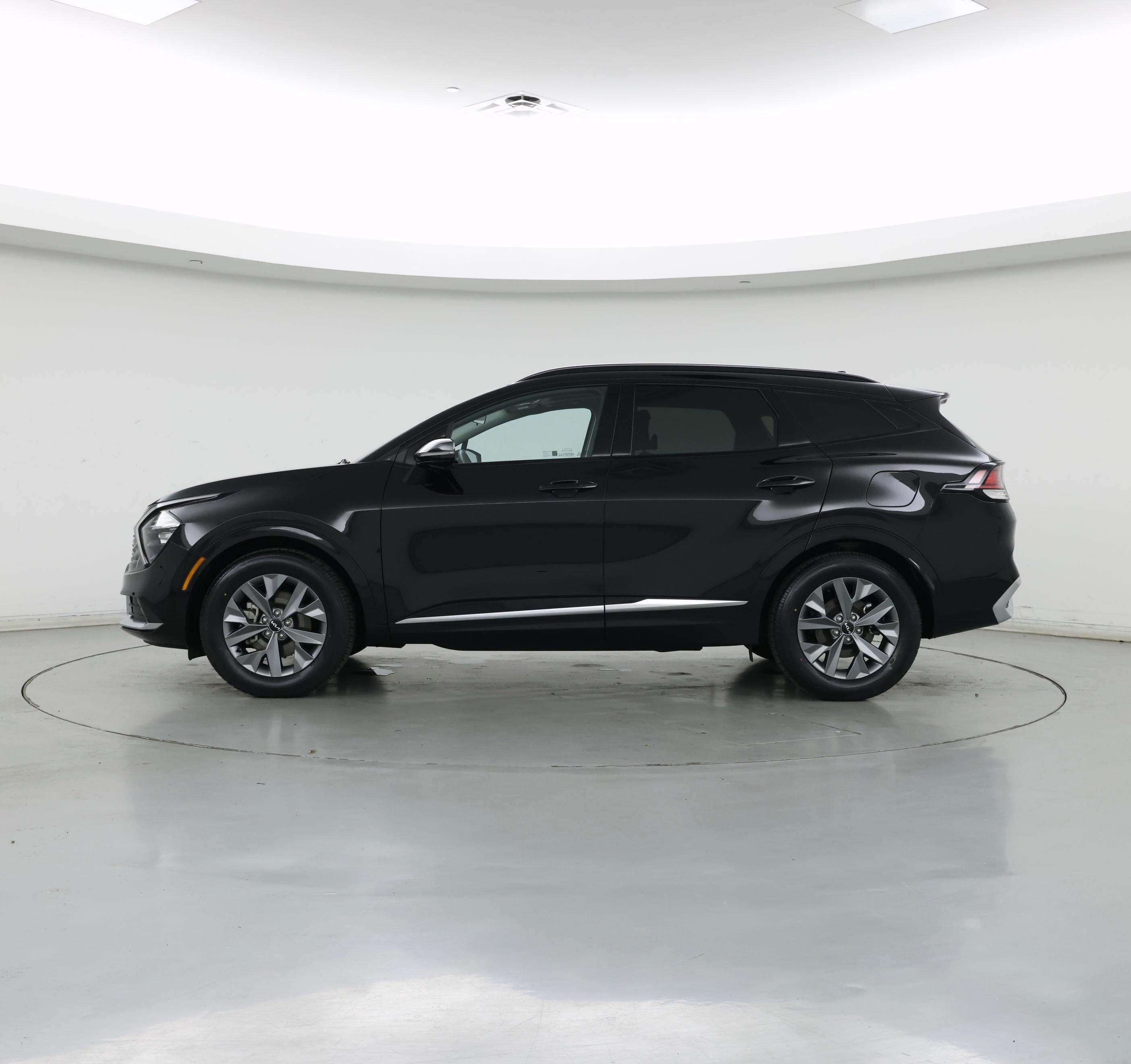 Thumbnail: 2023 Kia Sportage - 3
