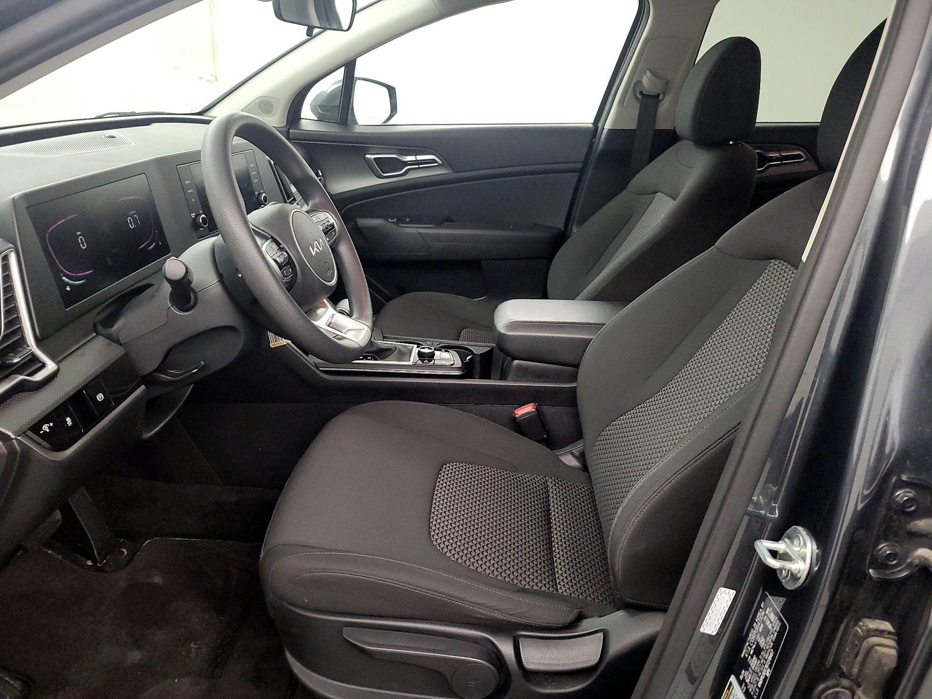 Thumbnail: 2024 Kia Sportage - 11