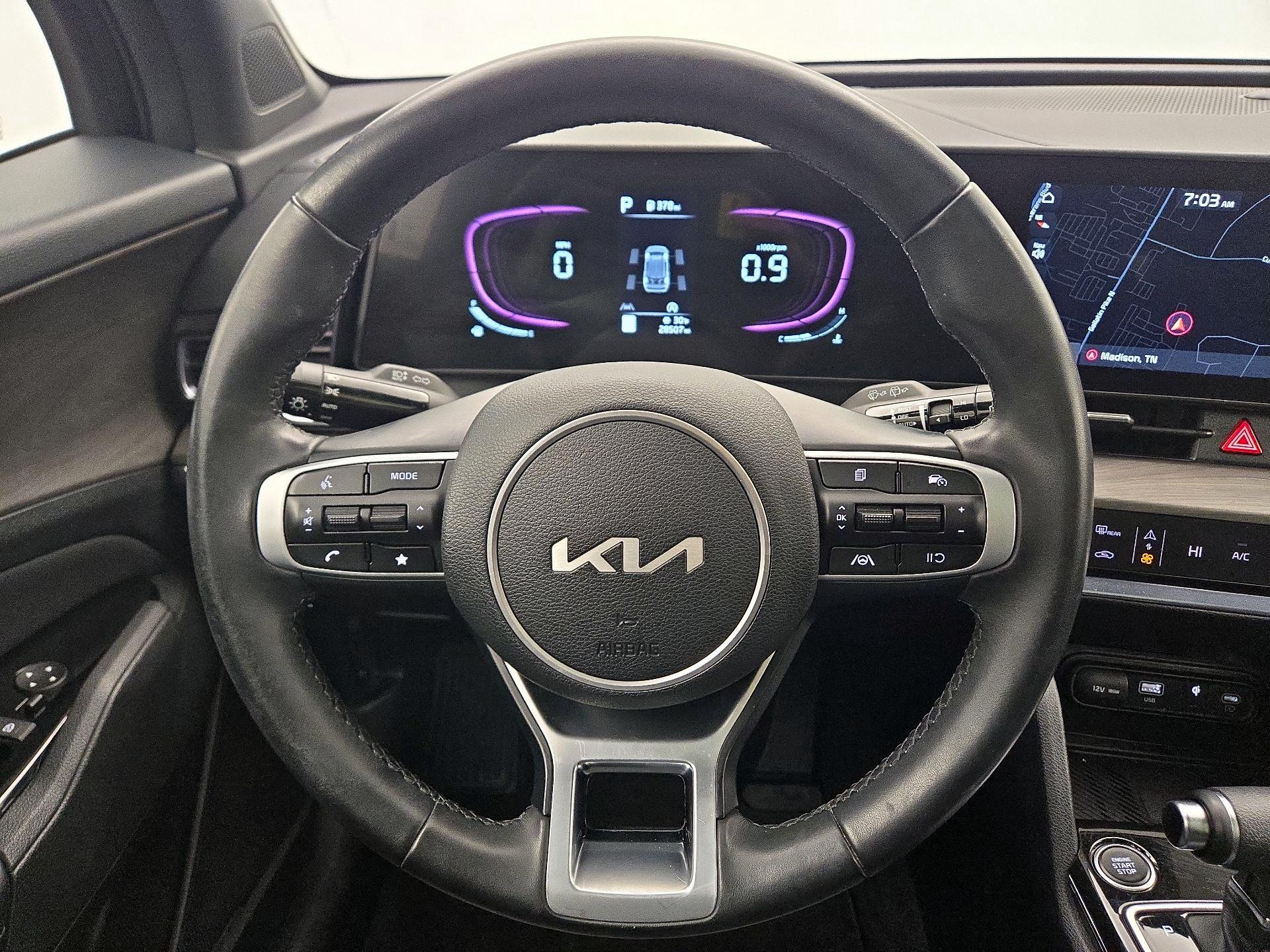Thumbnail: 2023 Kia Sportage - 10