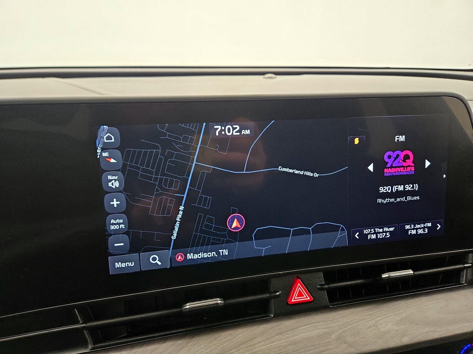 Thumbnail: 2023 Kia Sportage - 14