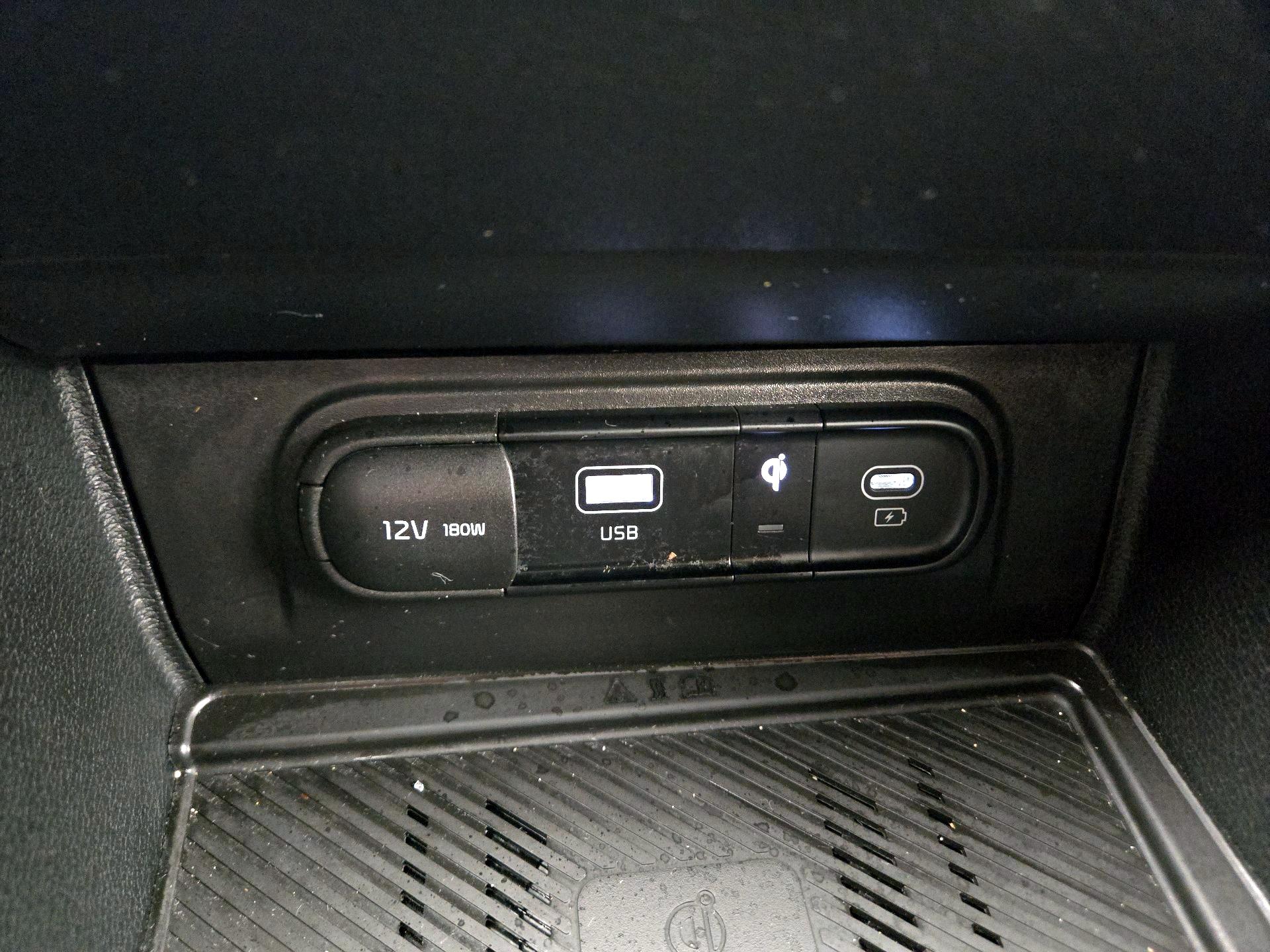 Thumbnail: 2023 Kia Sportage - 19