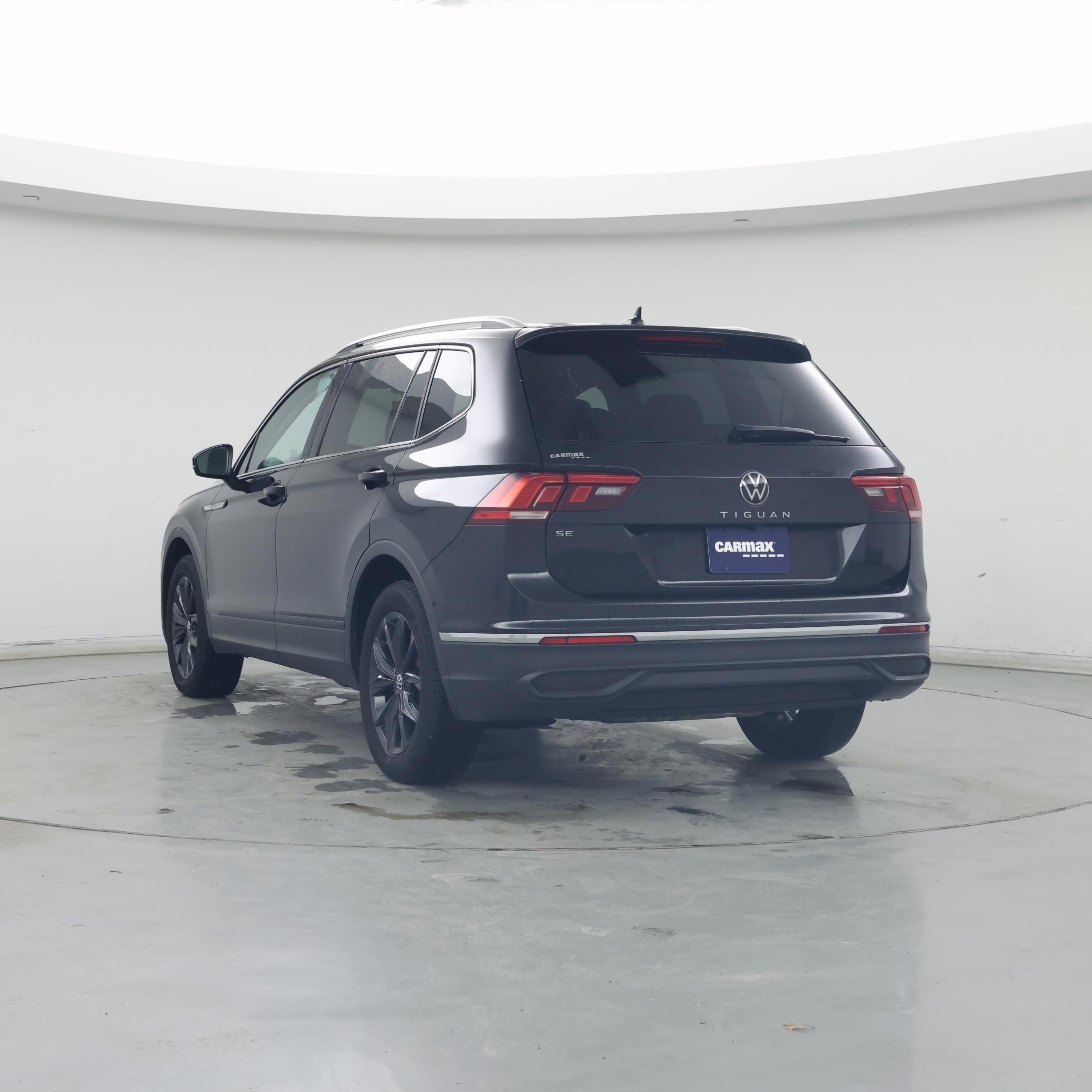 Thumbnail: 2024 Volkswagen Tiguan - 2