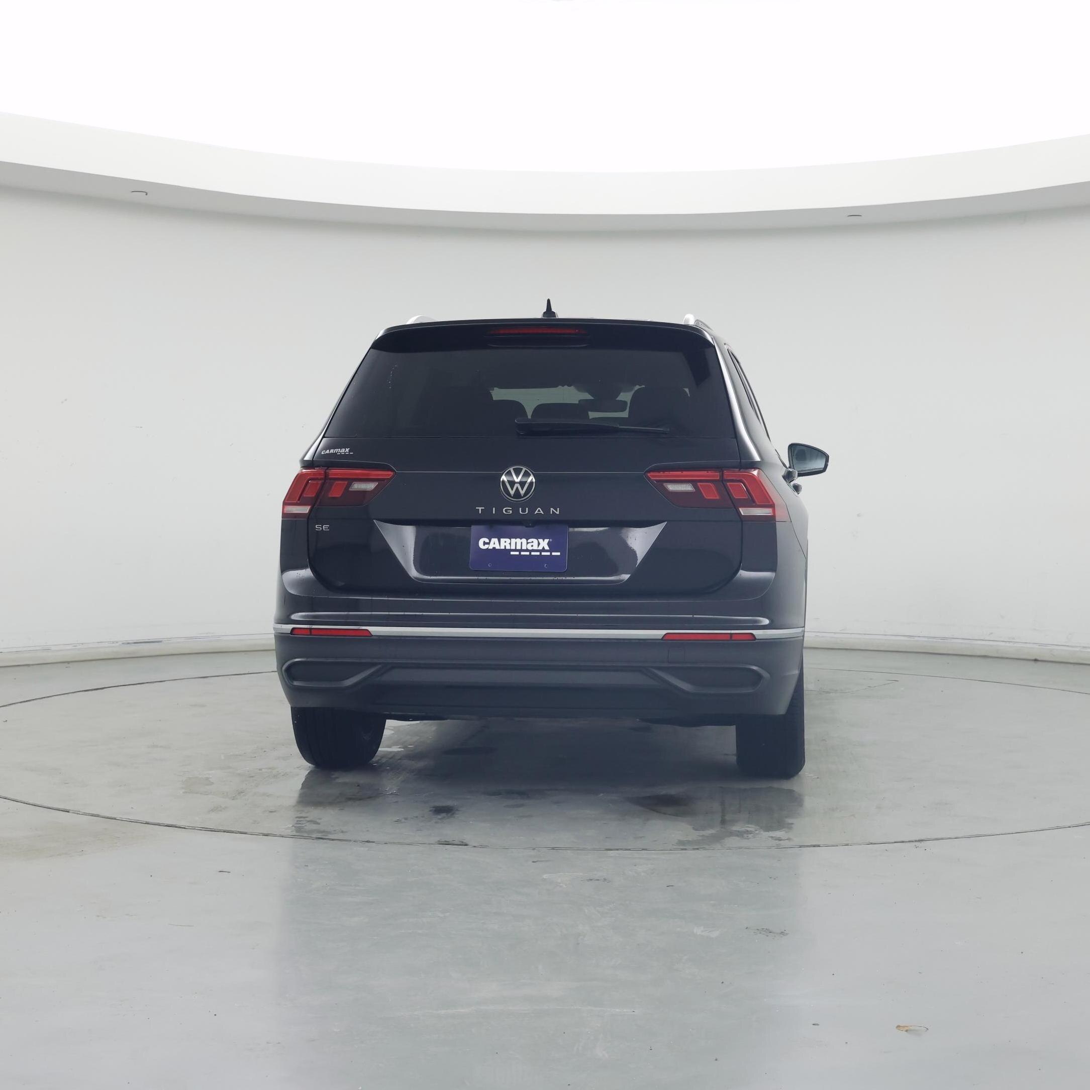 Thumbnail: 2024 Volkswagen Tiguan - 6