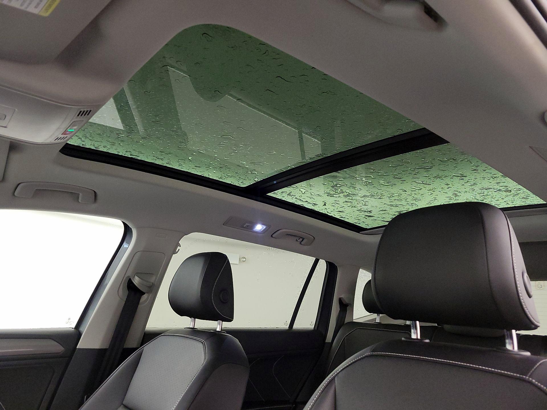 Thumbnail: 2023 Volkswagen Tiguan - 20