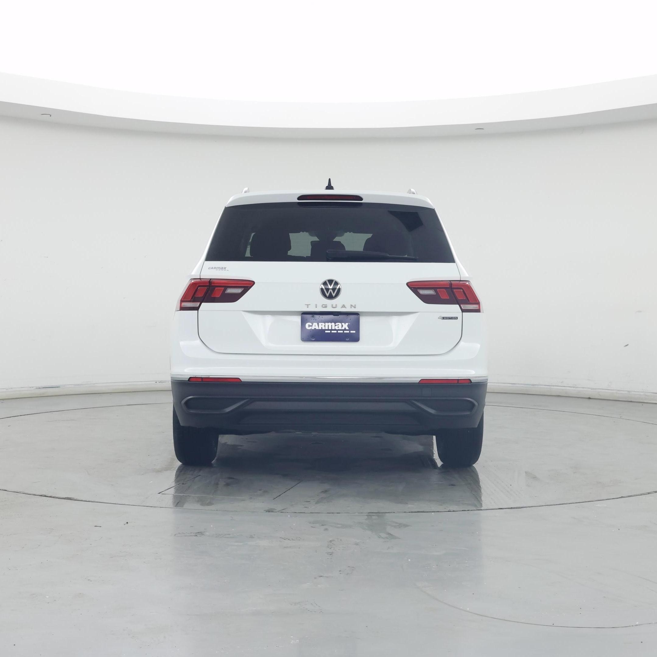 Thumbnail: 2023 Volkswagen Tiguan - 6