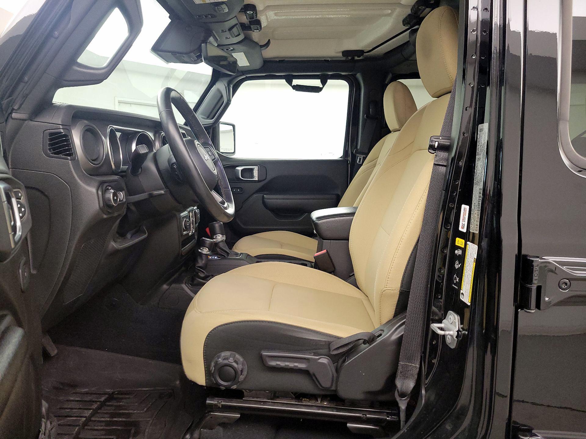 Thumbnail: 2022 Jeep Wrangler - 11