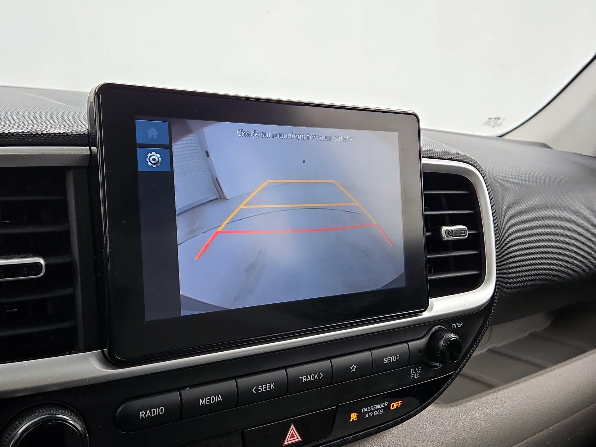 Thumbnail: 2023 Hyundai Venue - 14