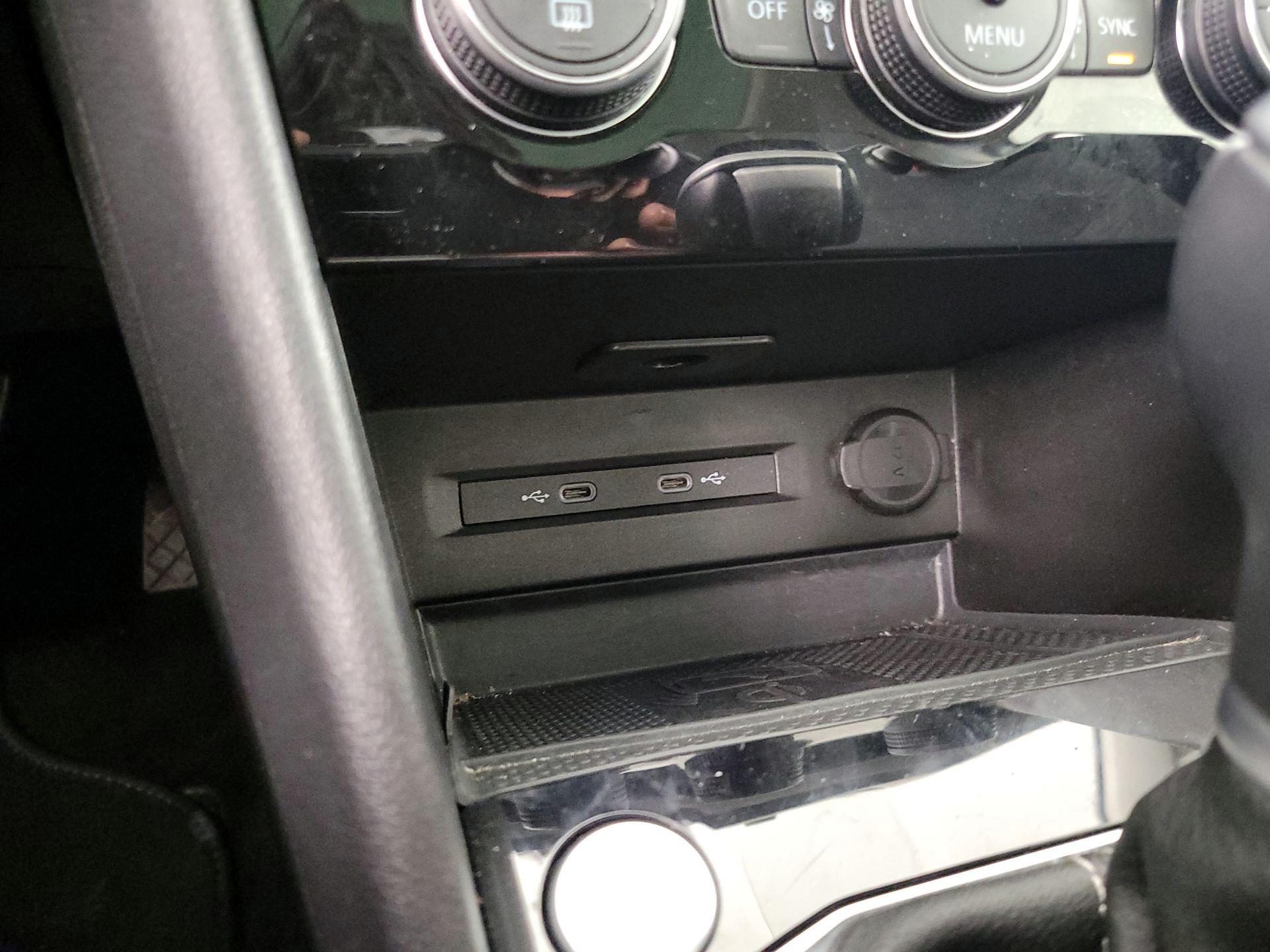 Thumbnail: 2024 Volkswagen Taos - 18