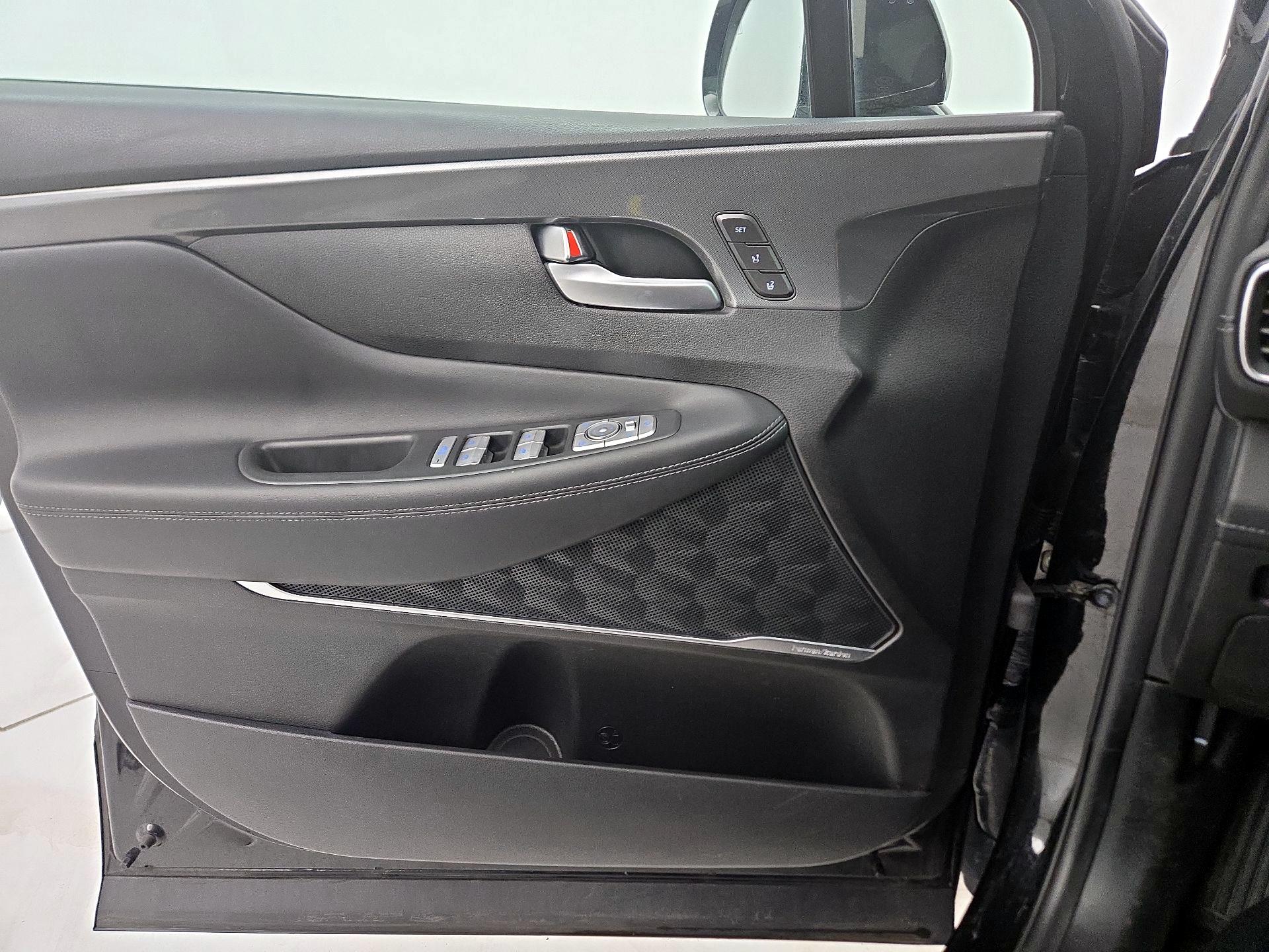 Thumbnail: 2021 Hyundai Santa Fe - 12