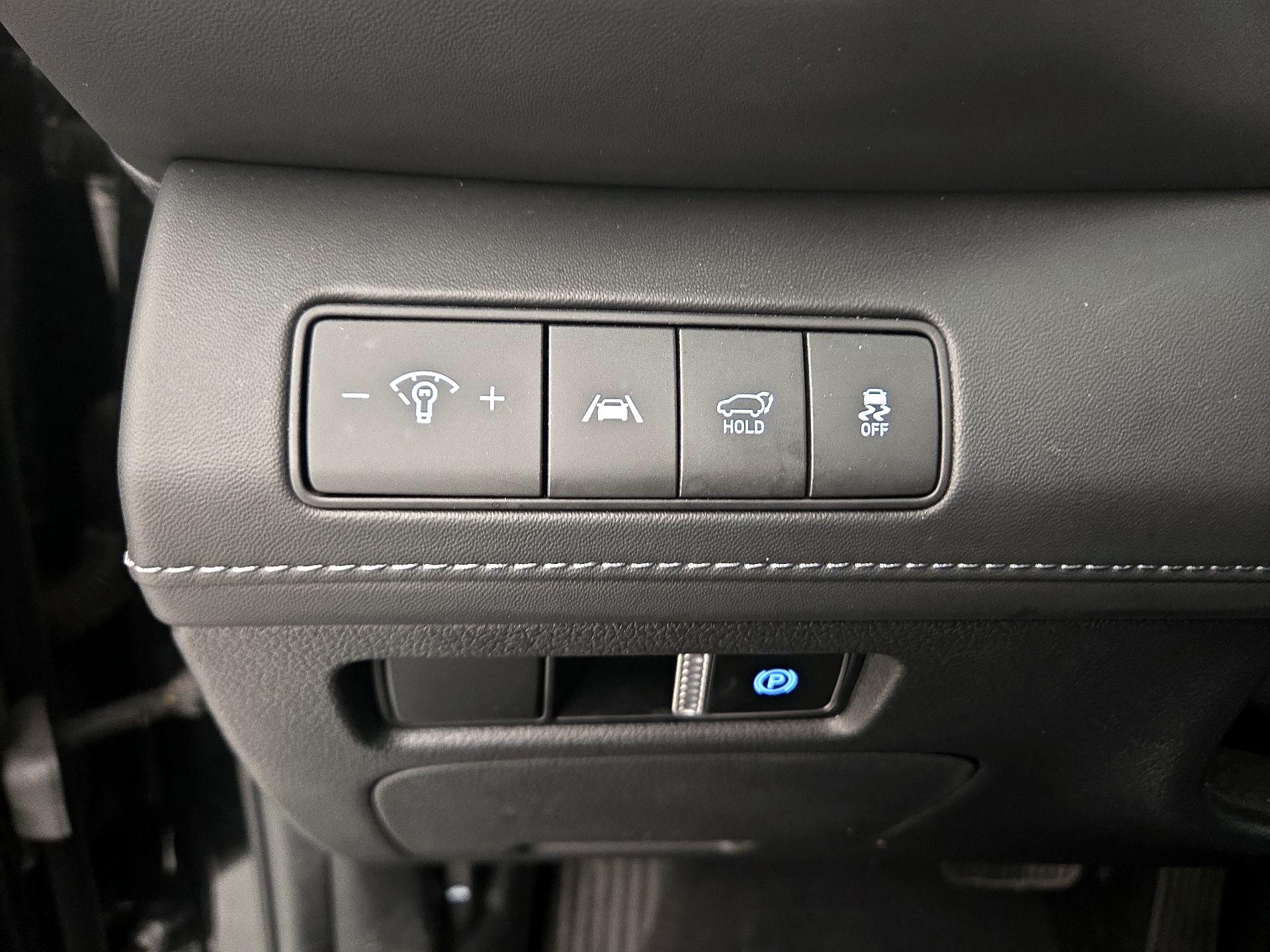 Thumbnail: 2021 Hyundai Santa Fe - 13