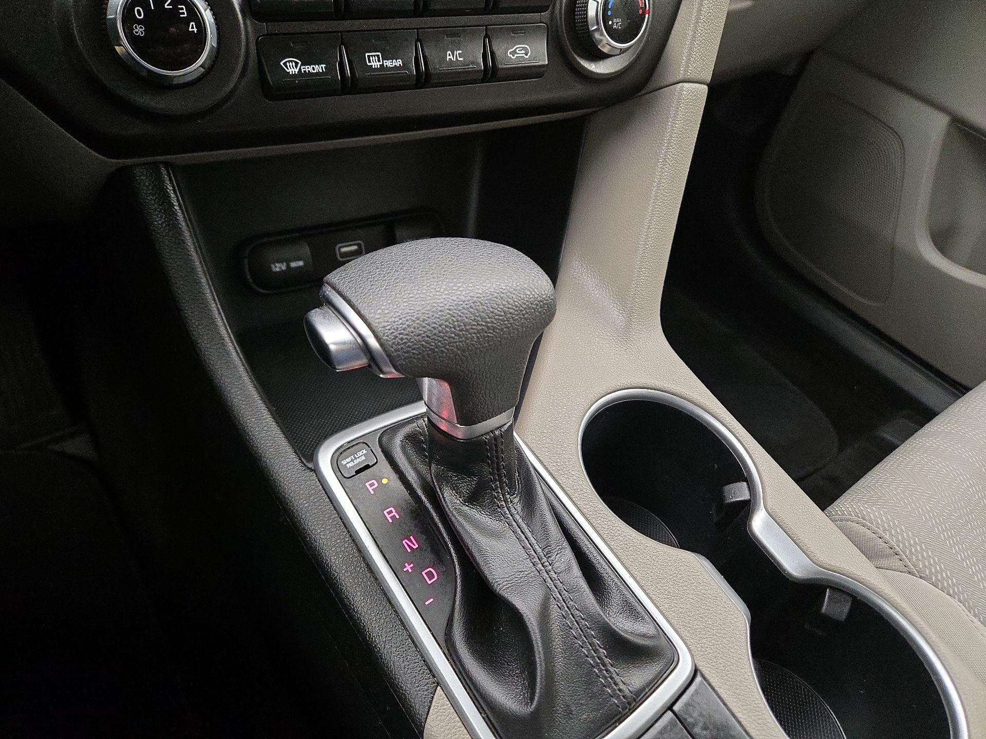 Thumbnail: 2021 Kia Sportage - 17