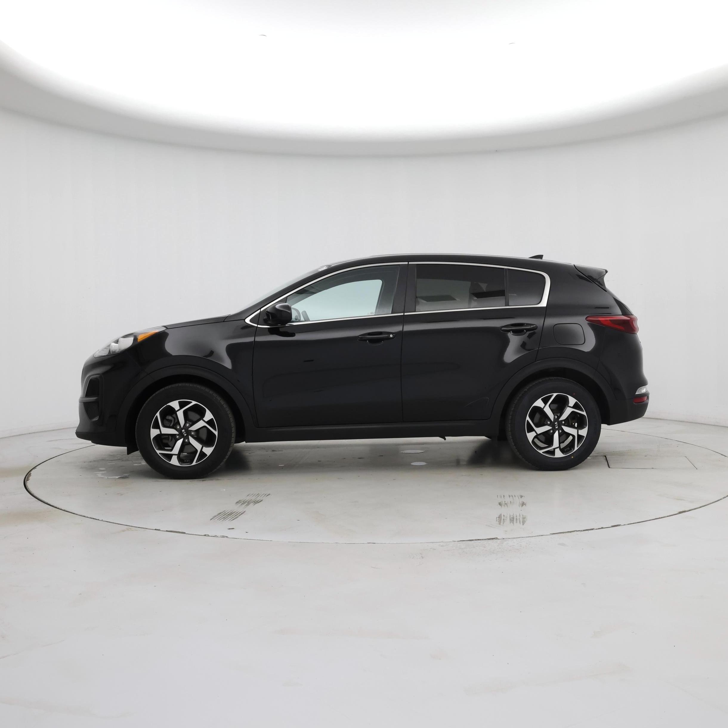 Thumbnail: 2021 Kia Sportage - 3