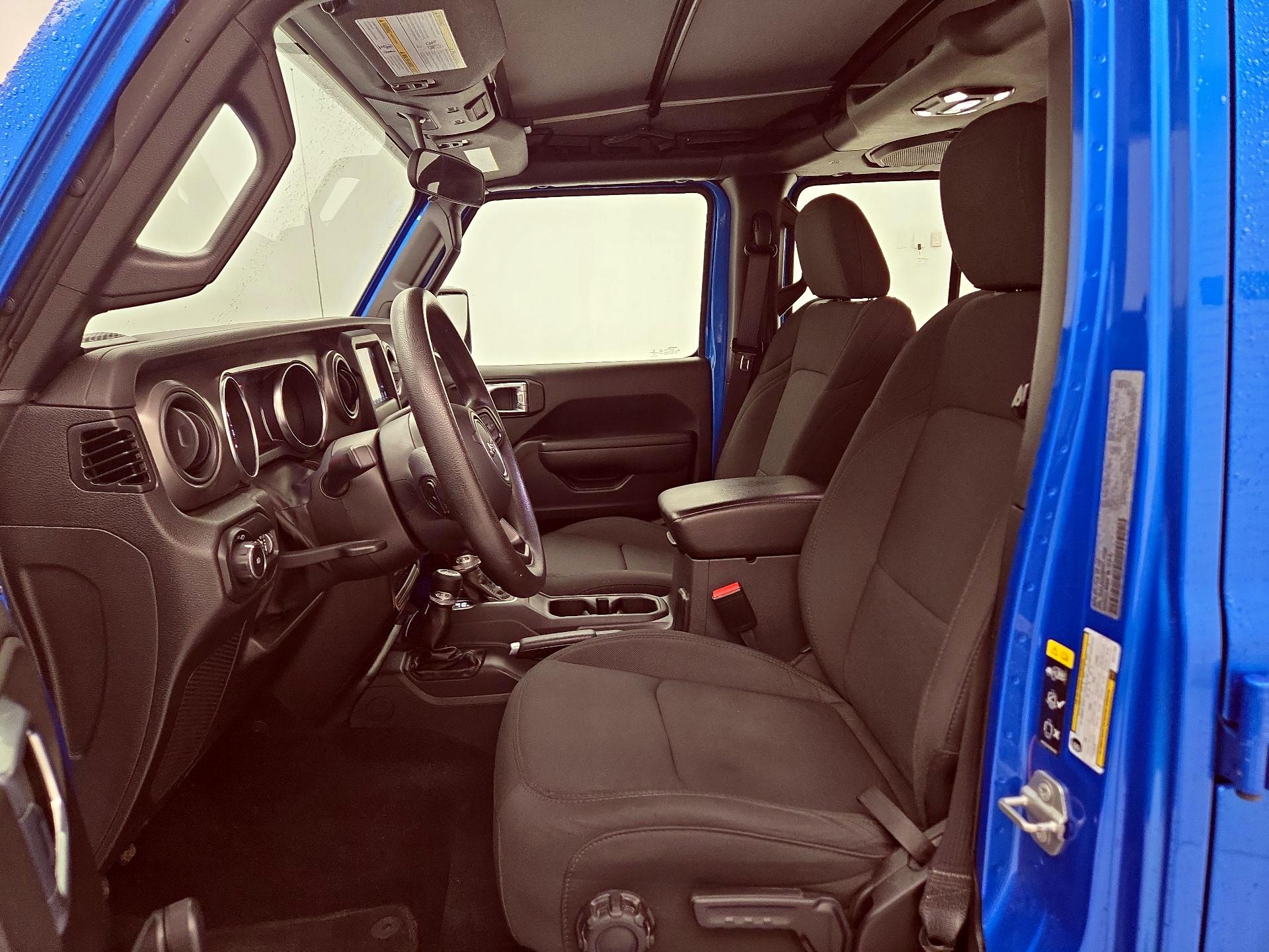 Thumbnail: 2022 Jeep Wrangler - 11