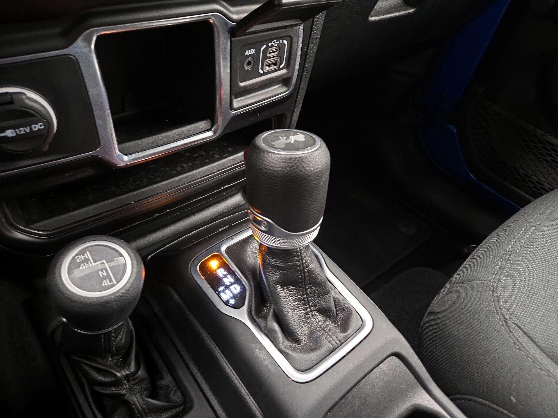 Thumbnail: 2022 Jeep Wrangler - 17