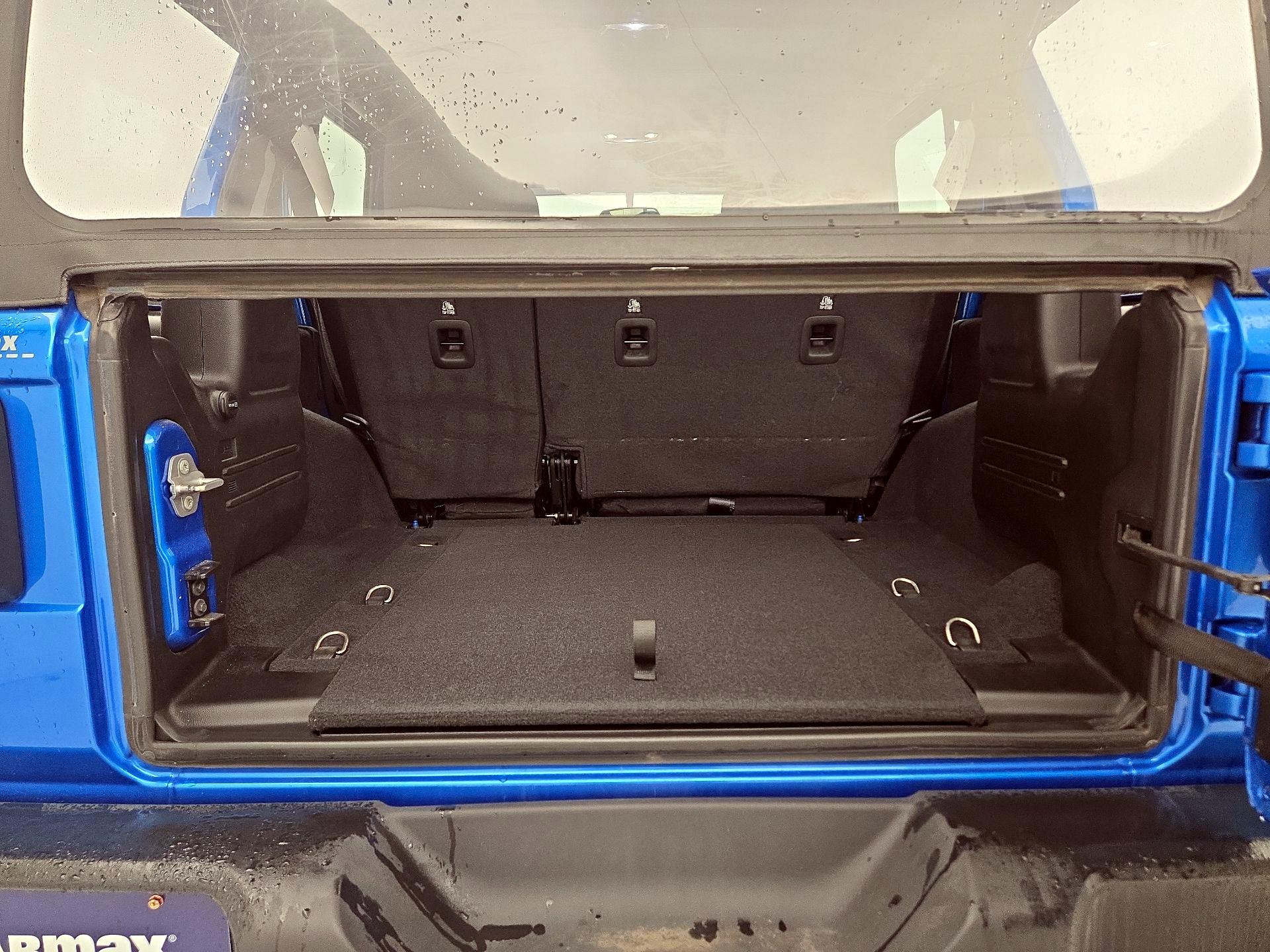 Thumbnail: 2022 Jeep Wrangler - 20