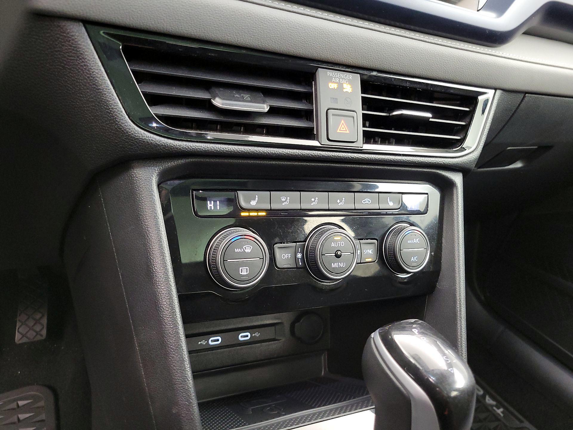 Thumbnail: 2024 Volkswagen Taos - 16