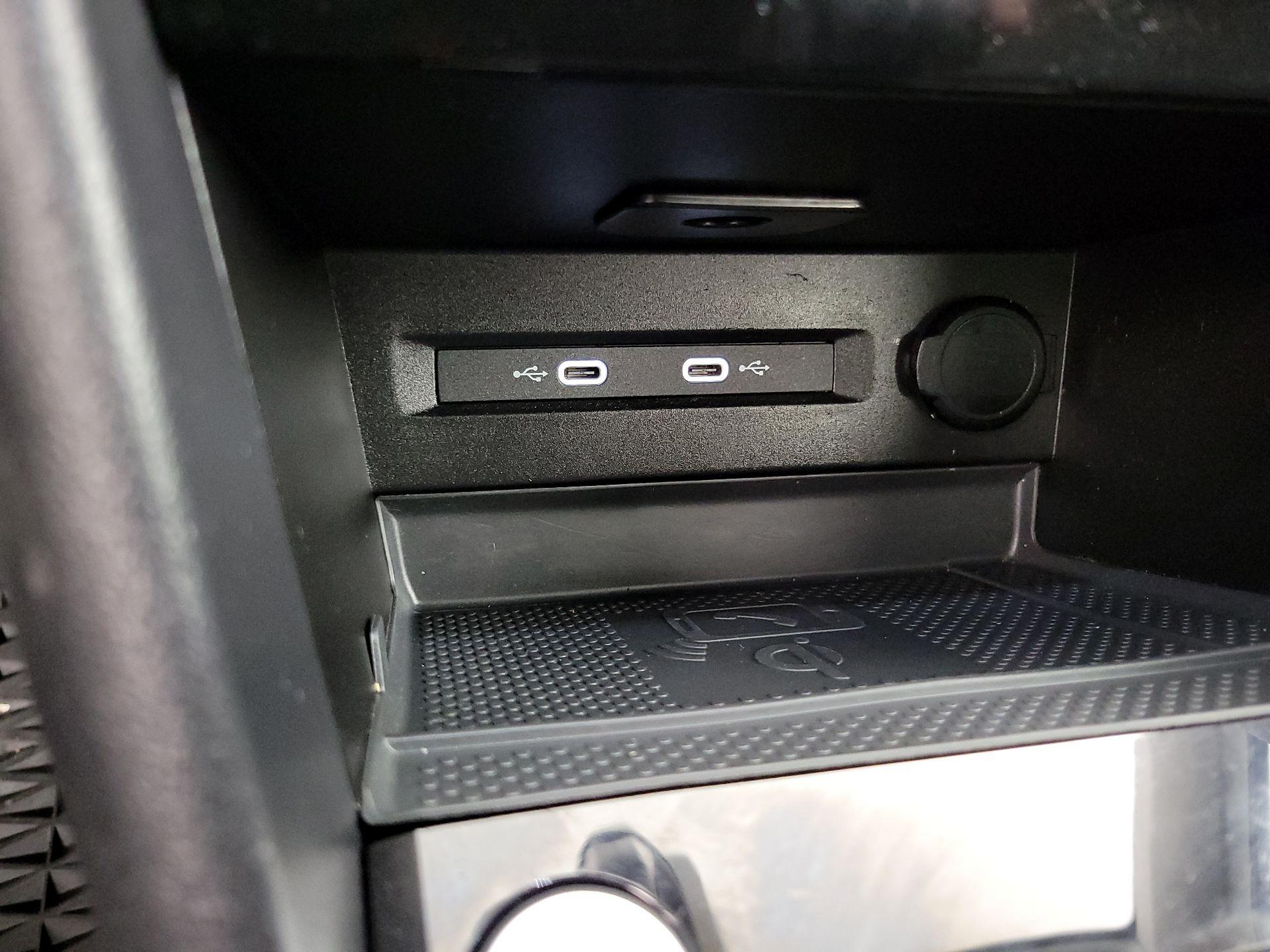 Thumbnail: 2024 Volkswagen Taos - 18