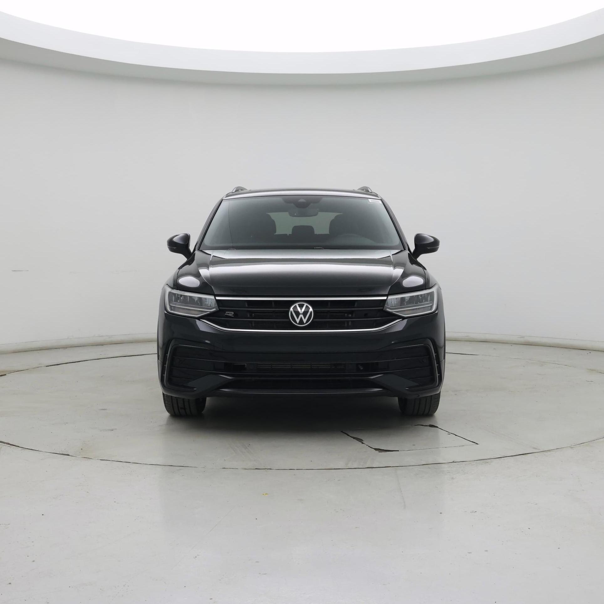 Thumbnail: 2022 Volkswagen Tiguan - 5