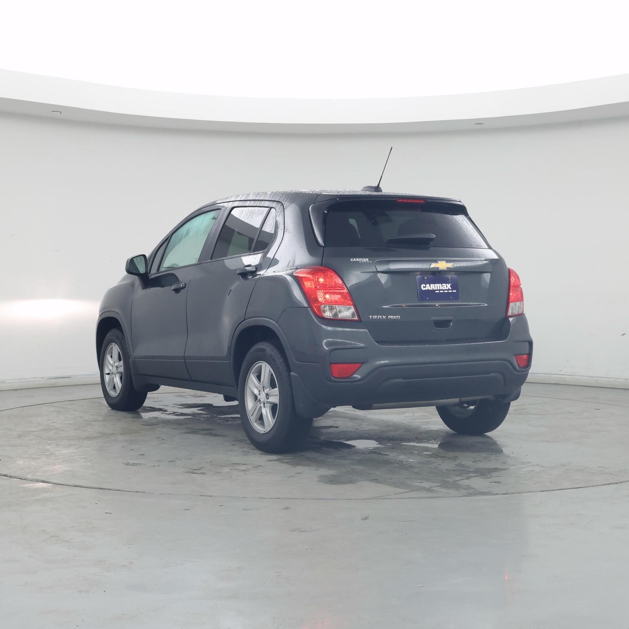 Thumbnail: 2020 Chevrolet Trax - 2