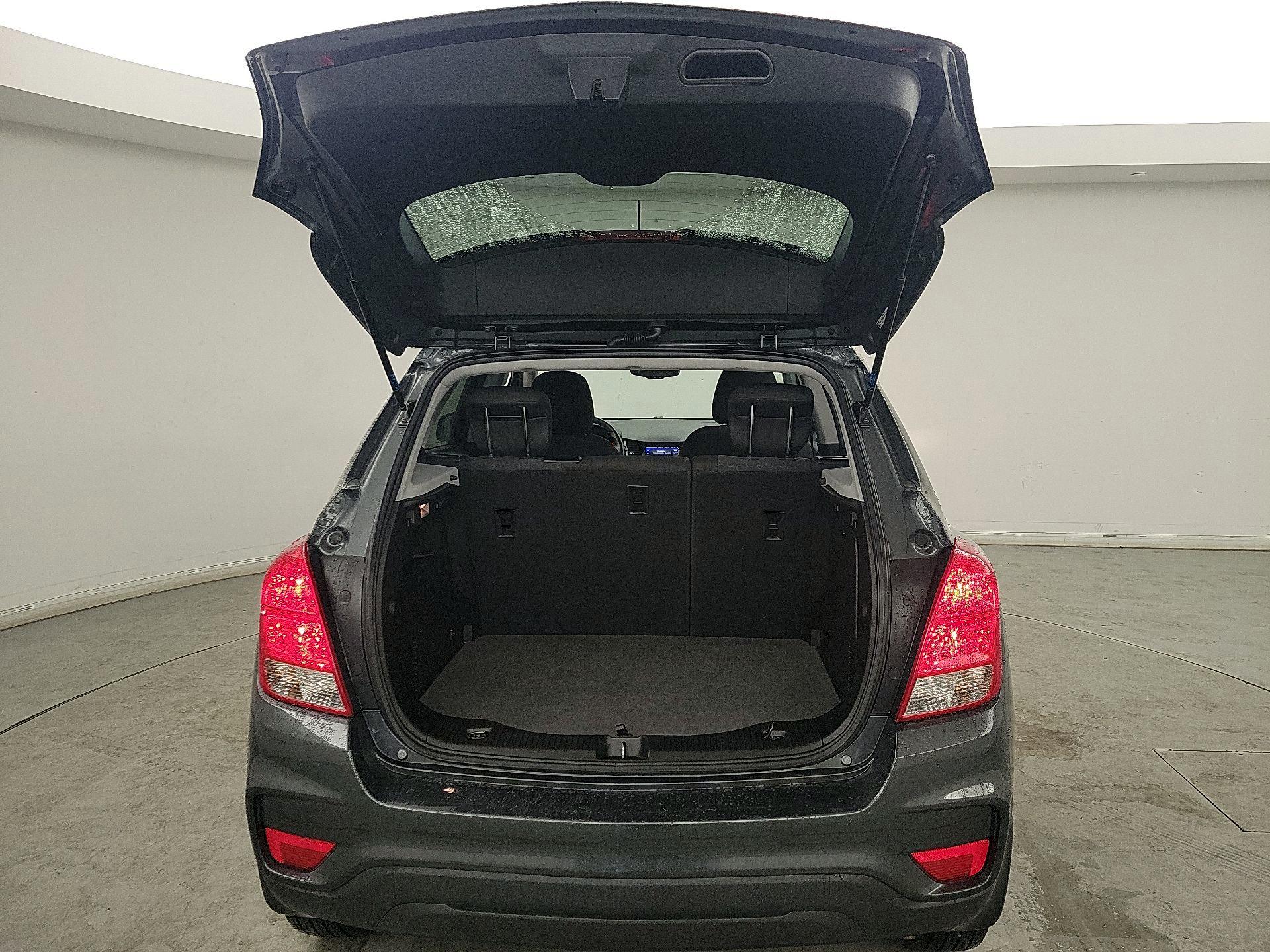 Thumbnail: 2020 Chevrolet Trax - 20