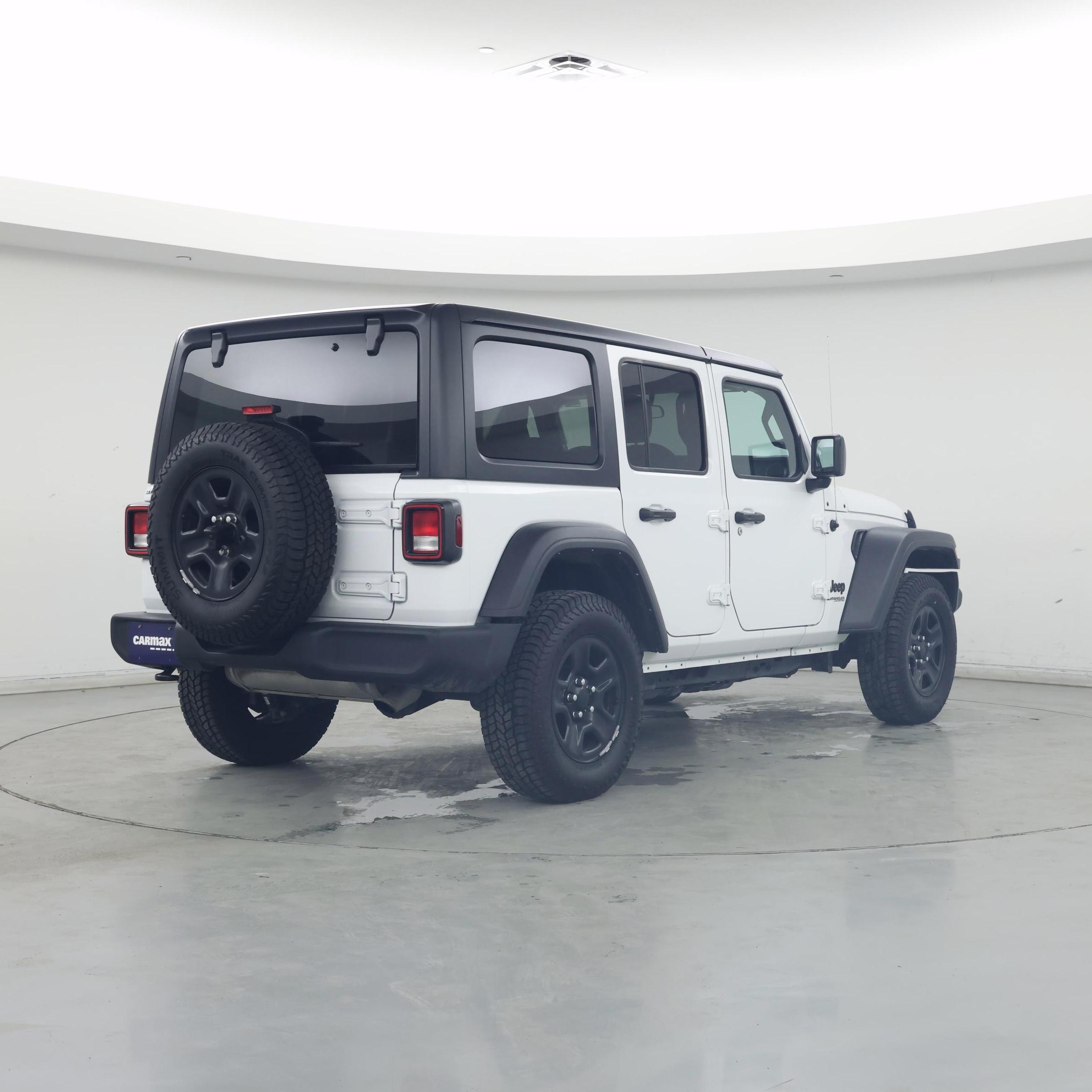 Thumbnail: 2022 Jeep Wrangler - 8