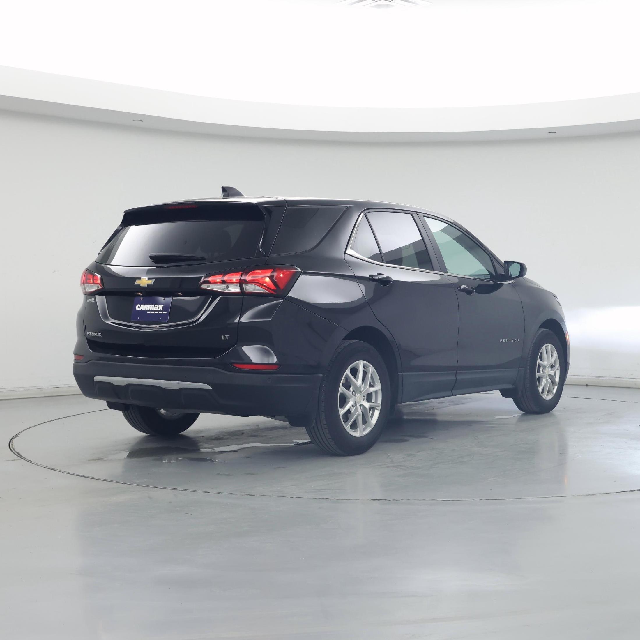 Thumbnail: 2022 Chevrolet Equinox - 8