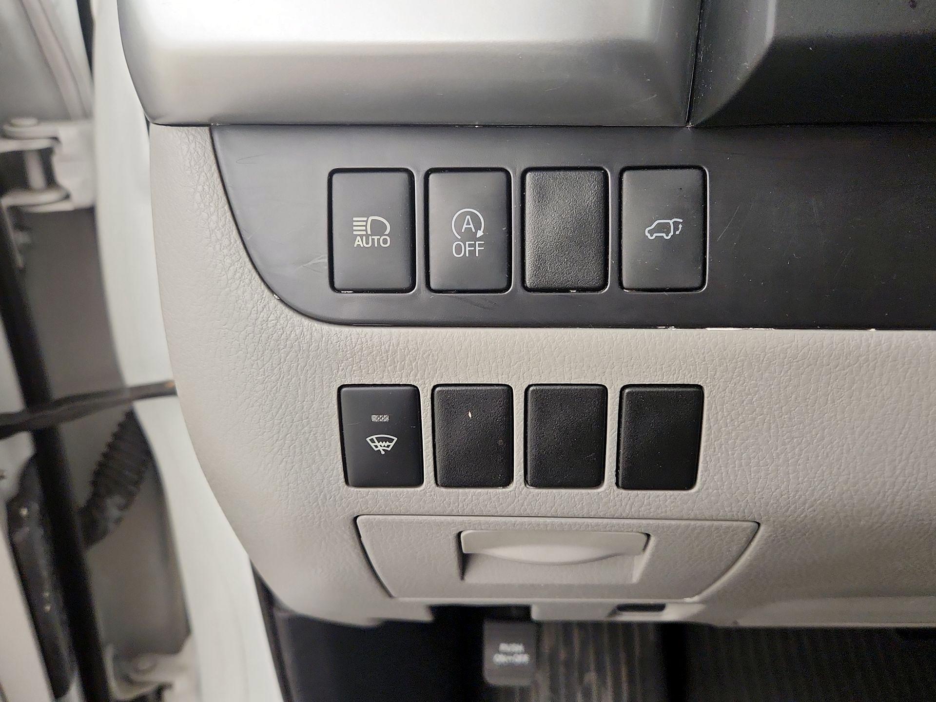 Thumbnail: 2019 Toyota Highlander - 13