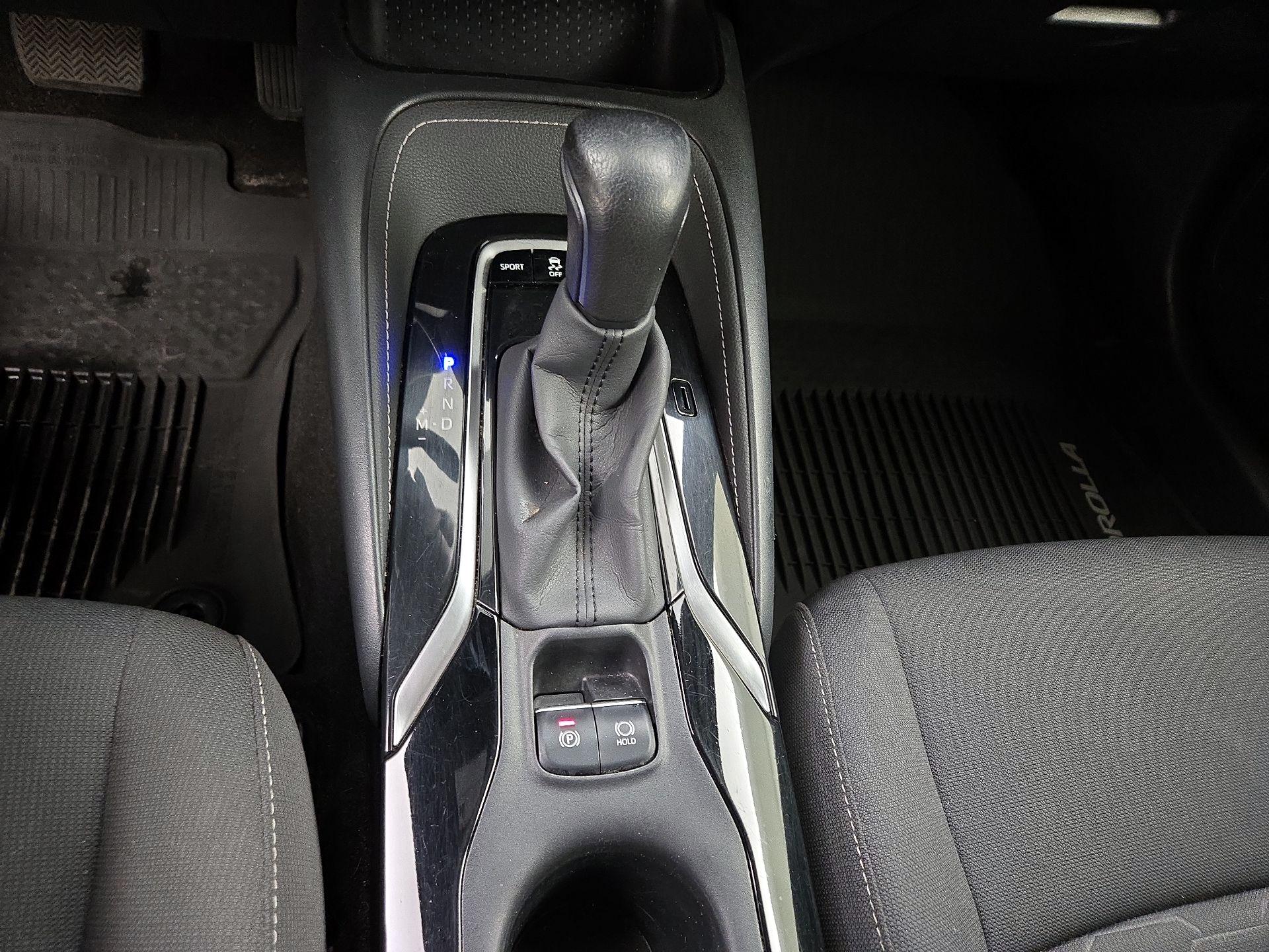 Thumbnail: 2021 Toyota Corolla - 17