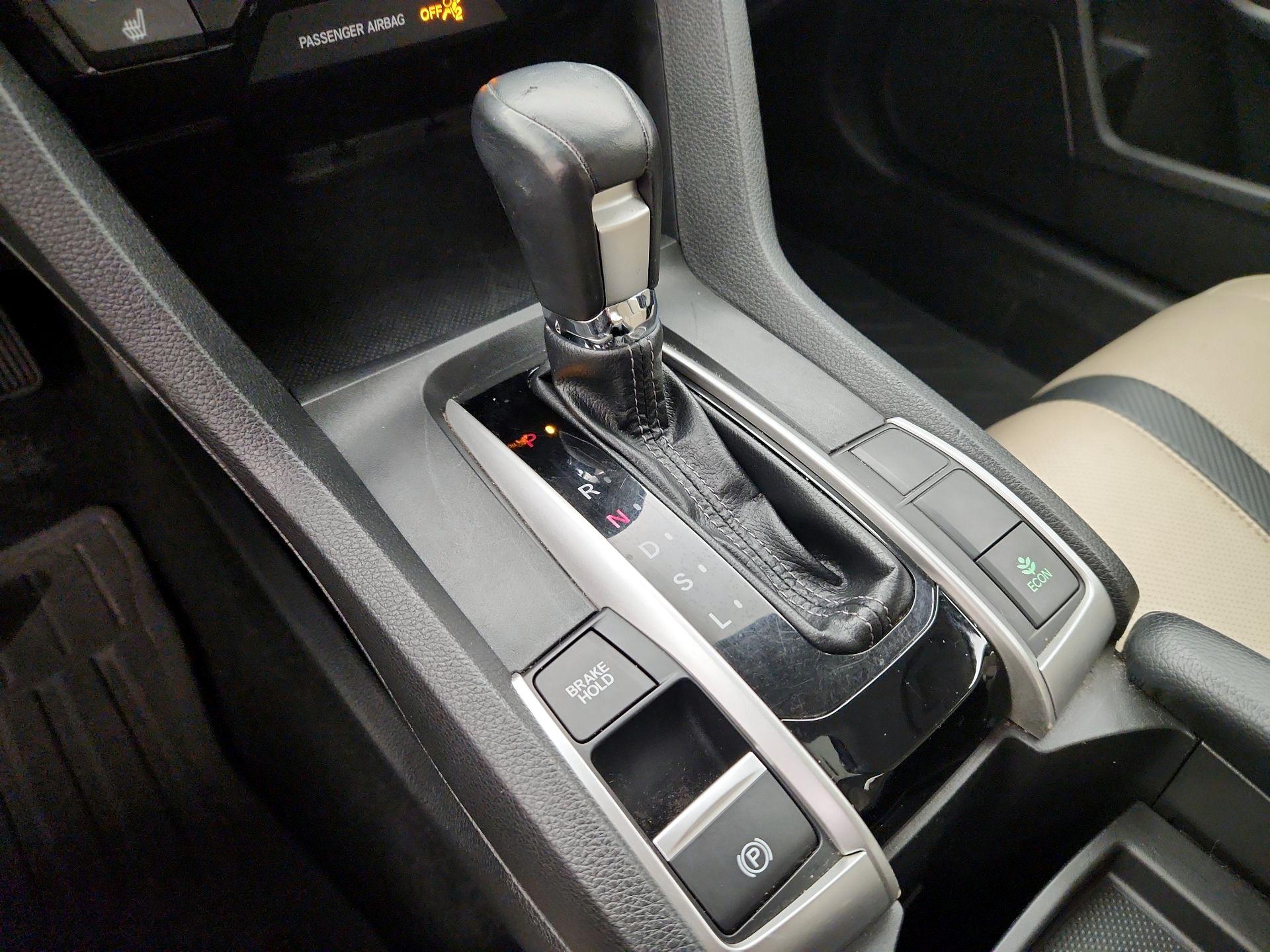 Thumbnail: 2017 Honda Civic - 17