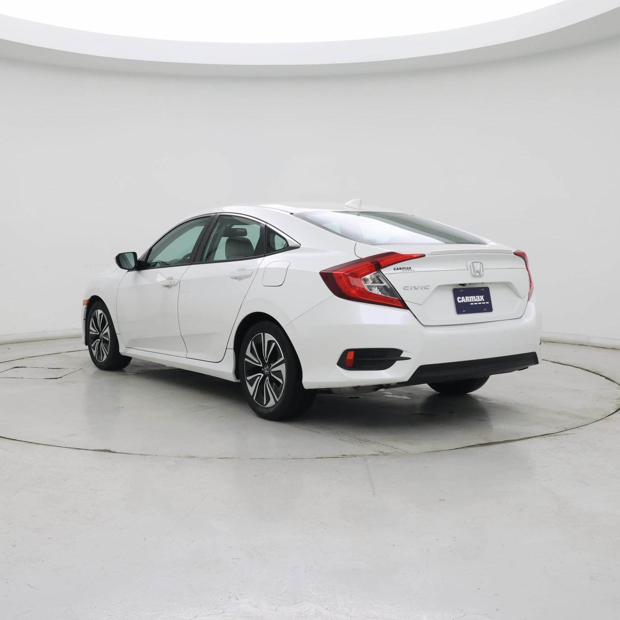 Thumbnail: 2017 Honda Civic - 2