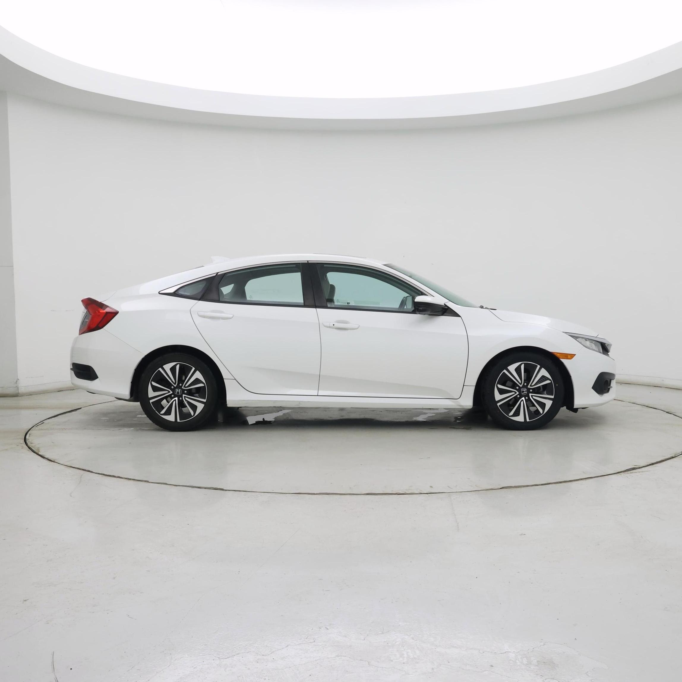 Thumbnail: 2017 Honda Civic - 7