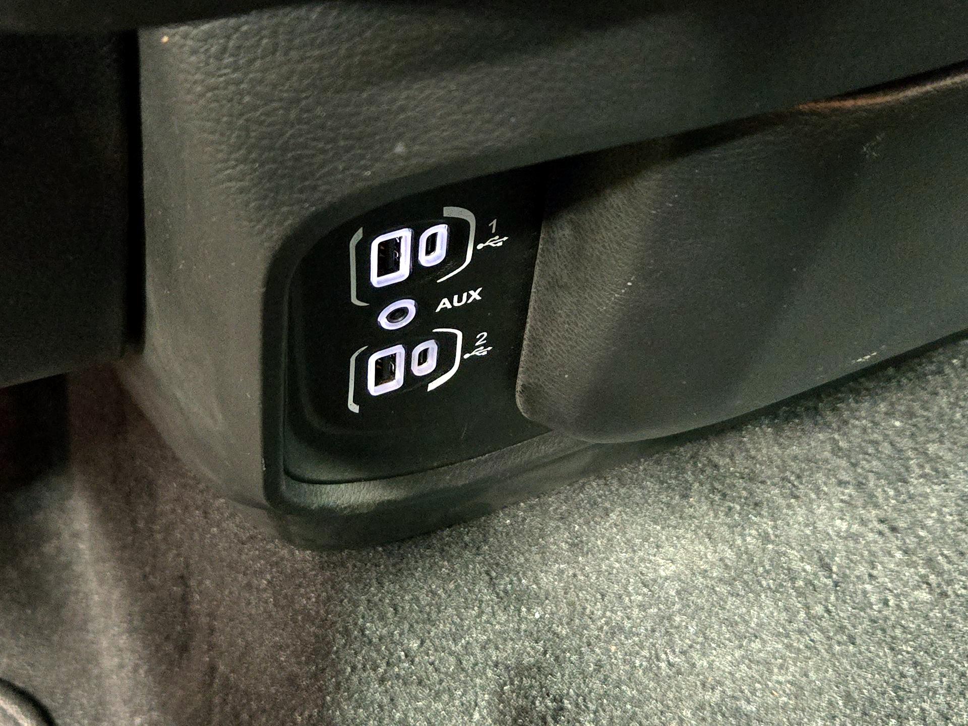 Thumbnail: 2025 RAM 1500 - 18