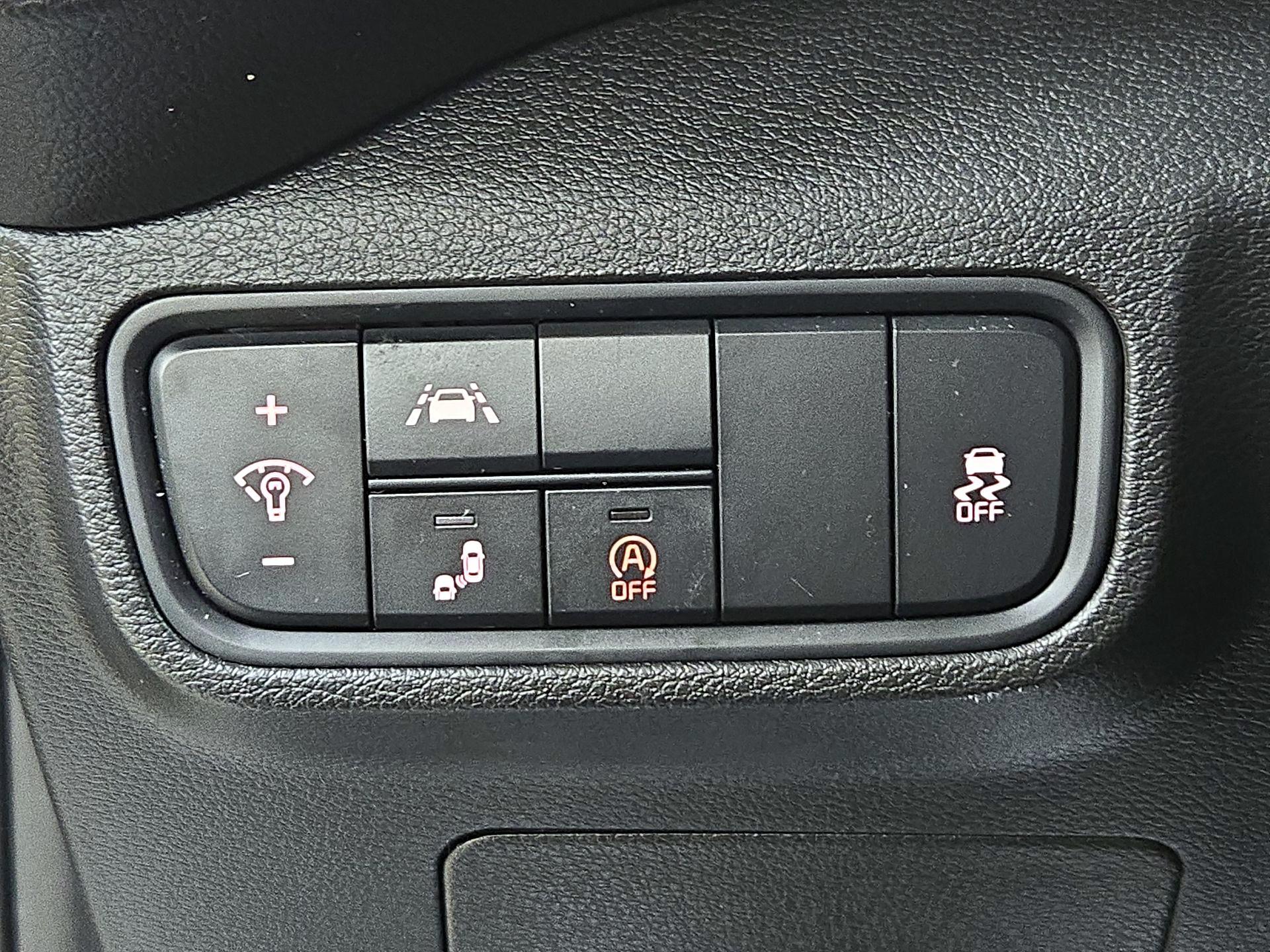 Thumbnail: 2022 Kia Soul - 13