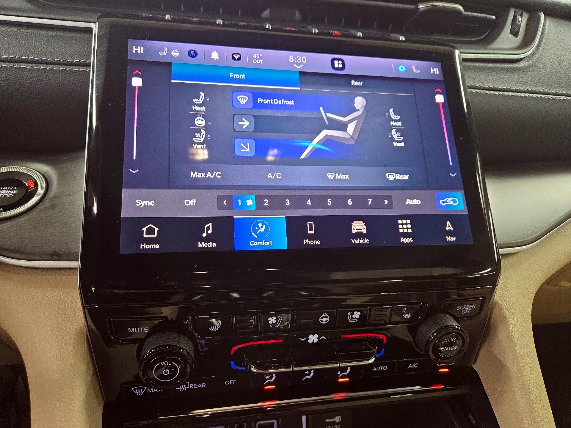 Thumbnail: 2024 Jeep Grand Cherokee L - 17