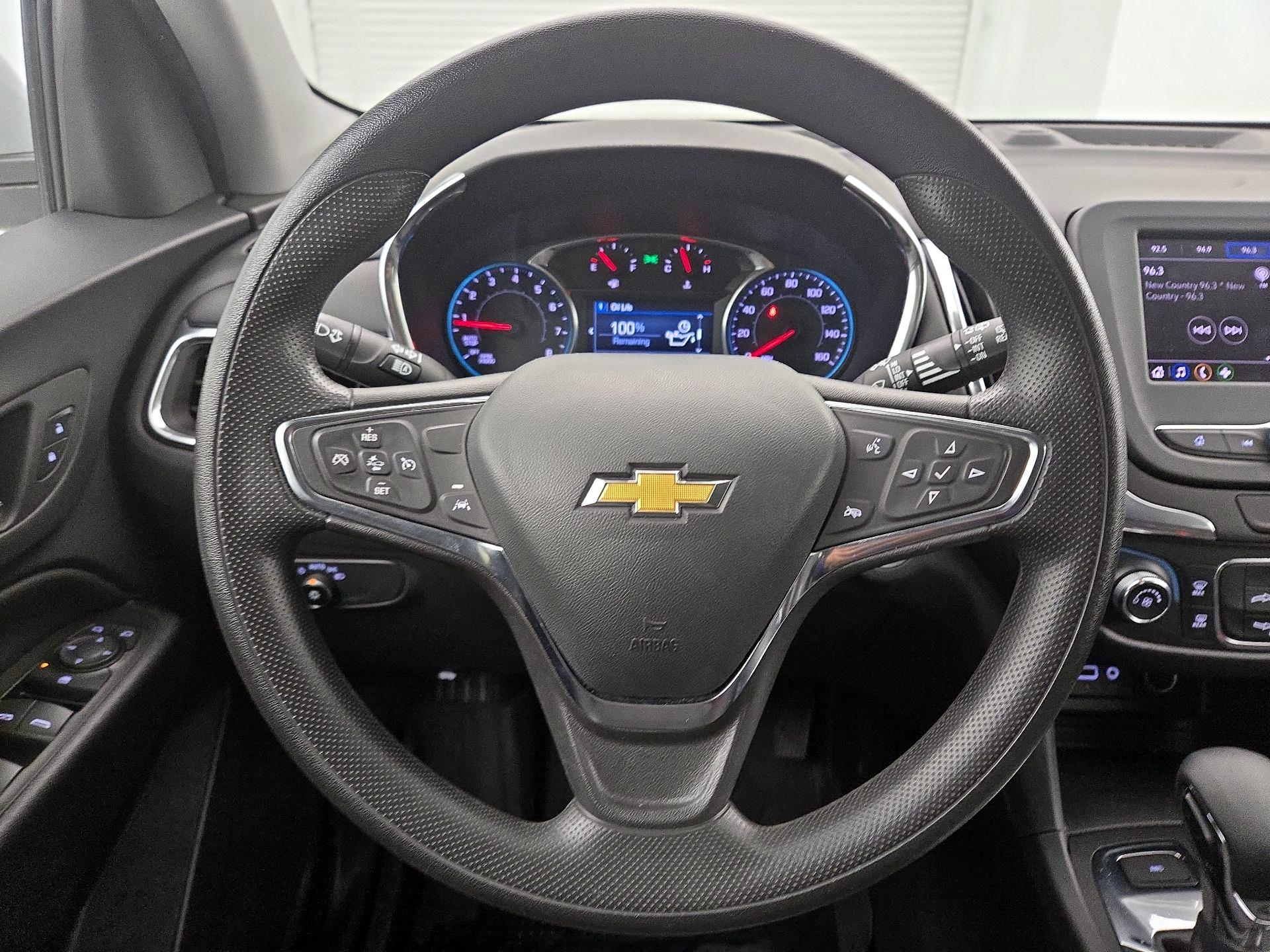 Thumbnail: 2023 Chevrolet Equinox - 10