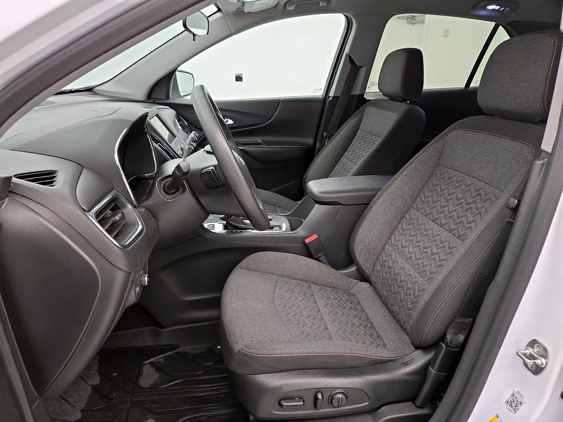 Thumbnail: 2023 Chevrolet Equinox - 11